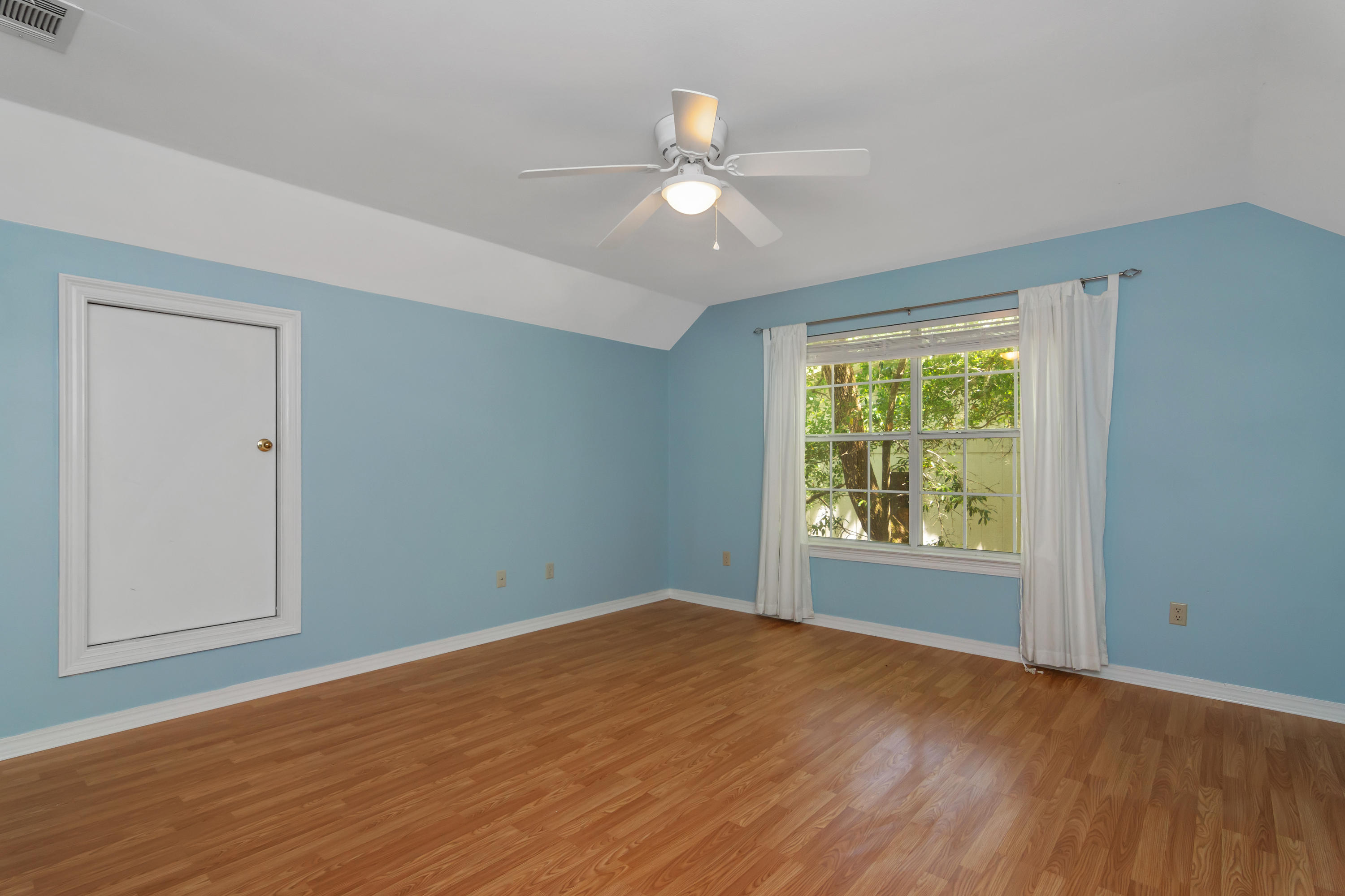 LAUREL S/D - Residential