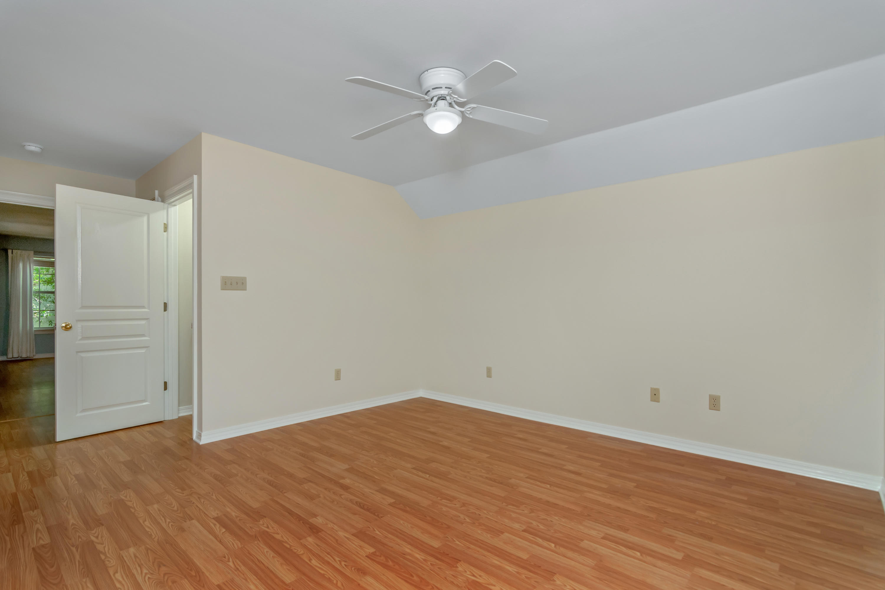 LAUREL S/D - Residential