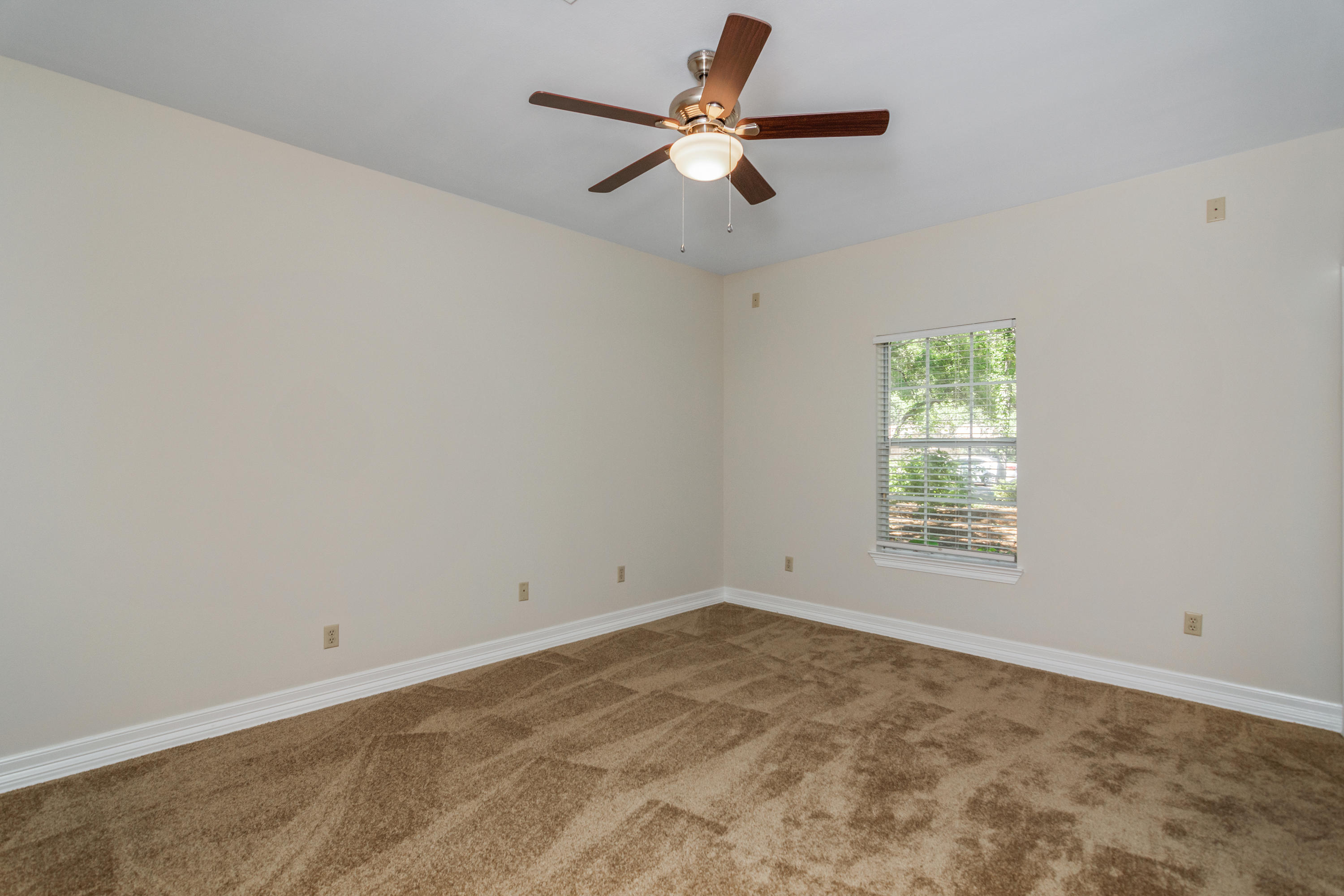 LAUREL S/D - Residential