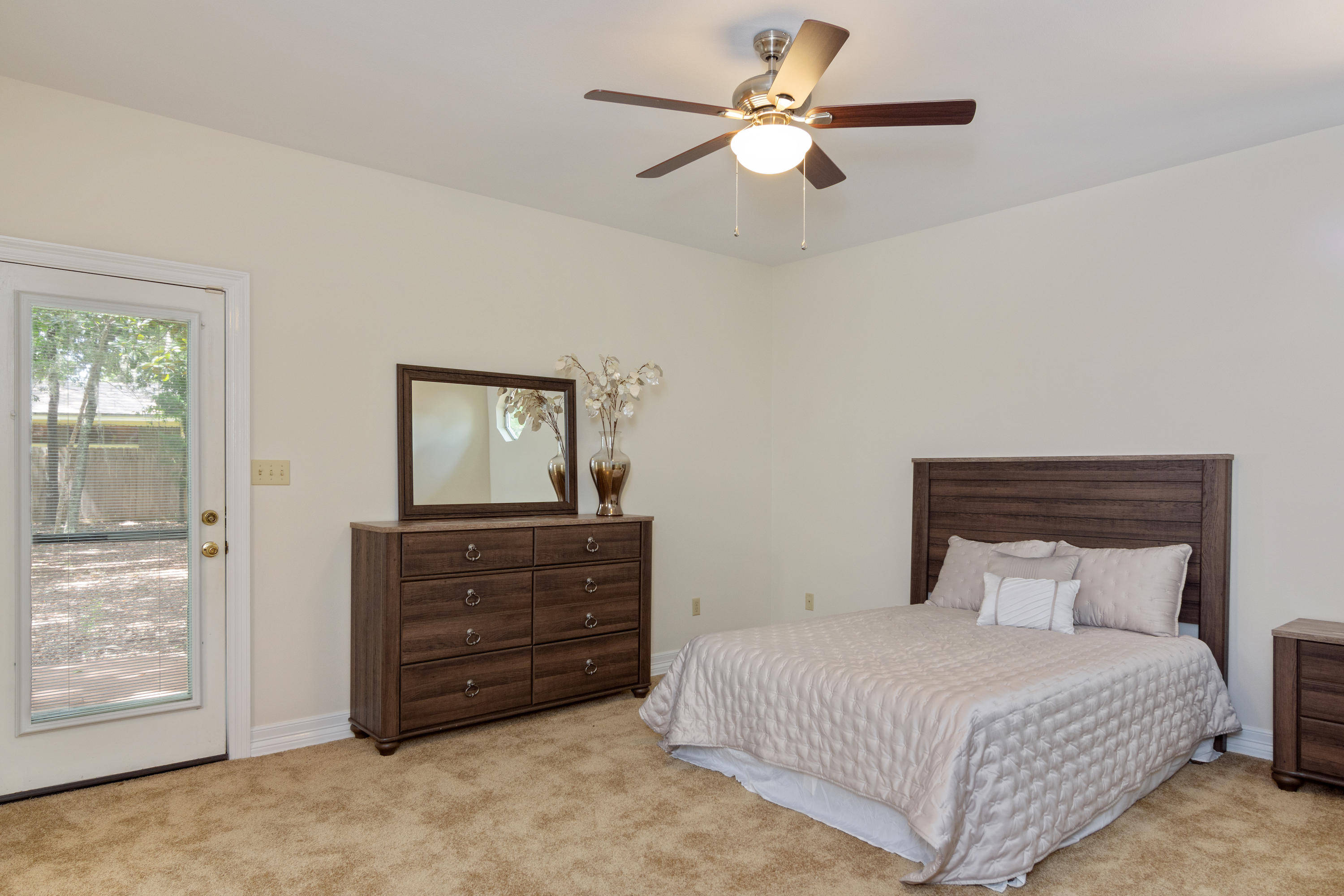 LAUREL S/D - Residential