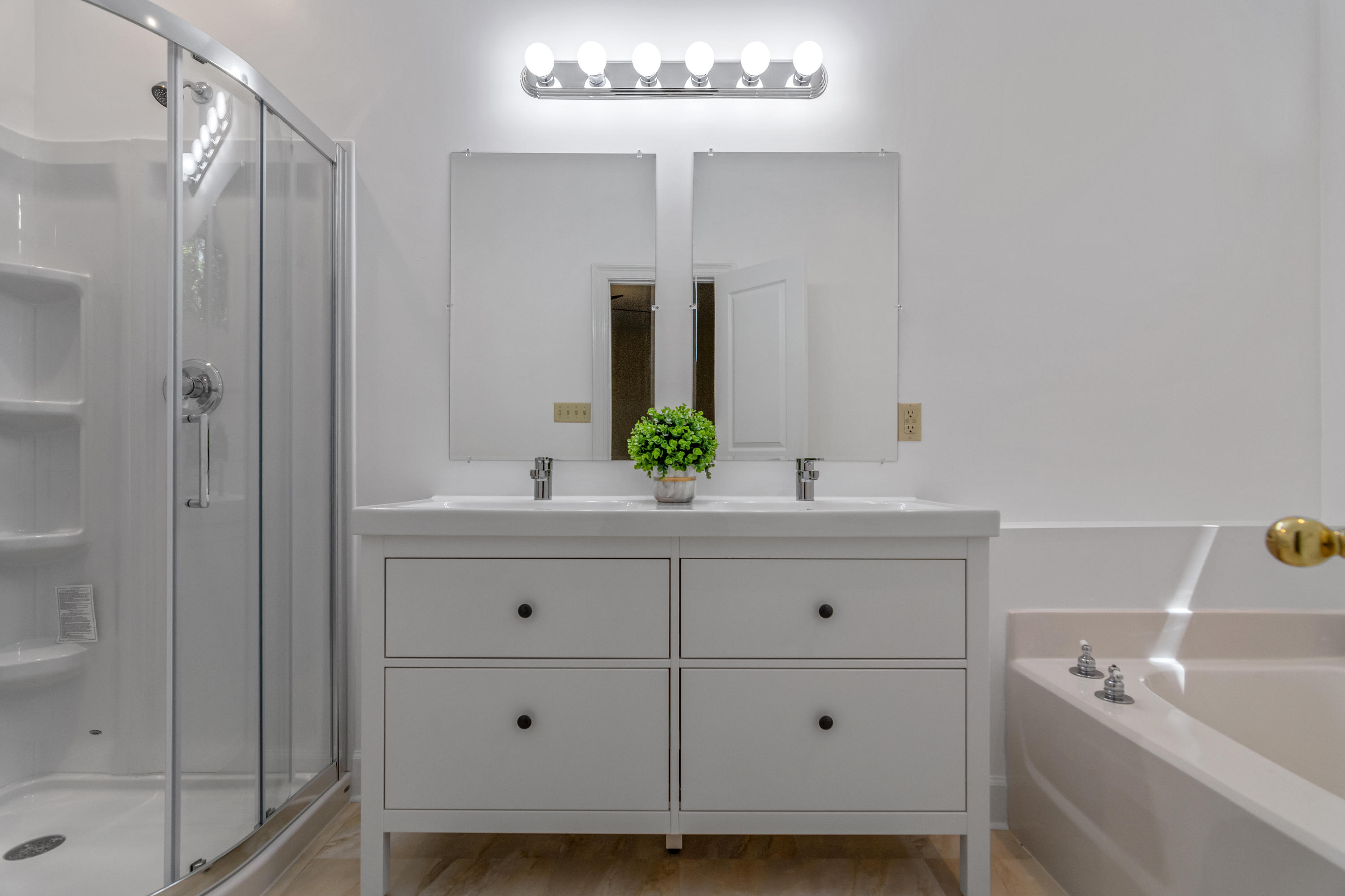 LAUREL S/D - Residential