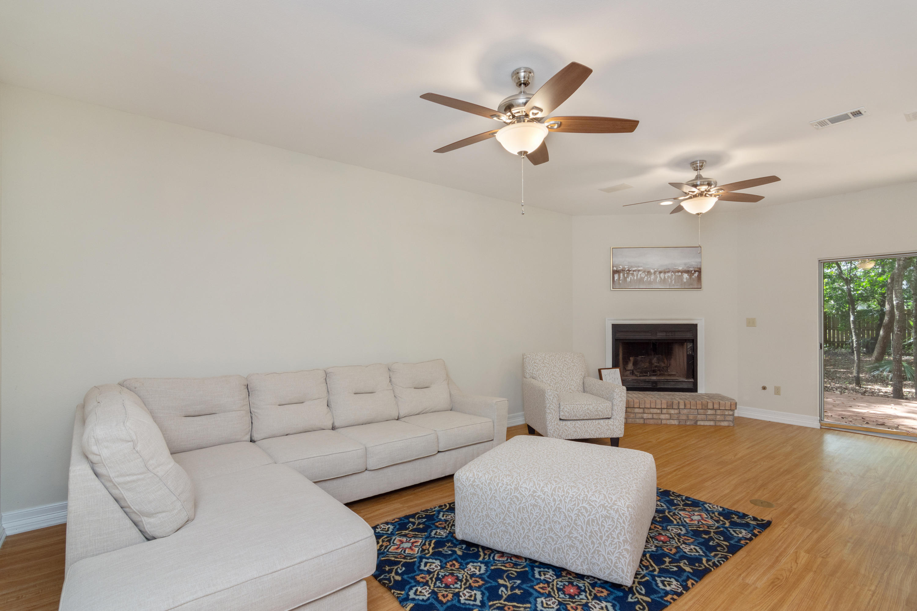 LAUREL S/D - Residential