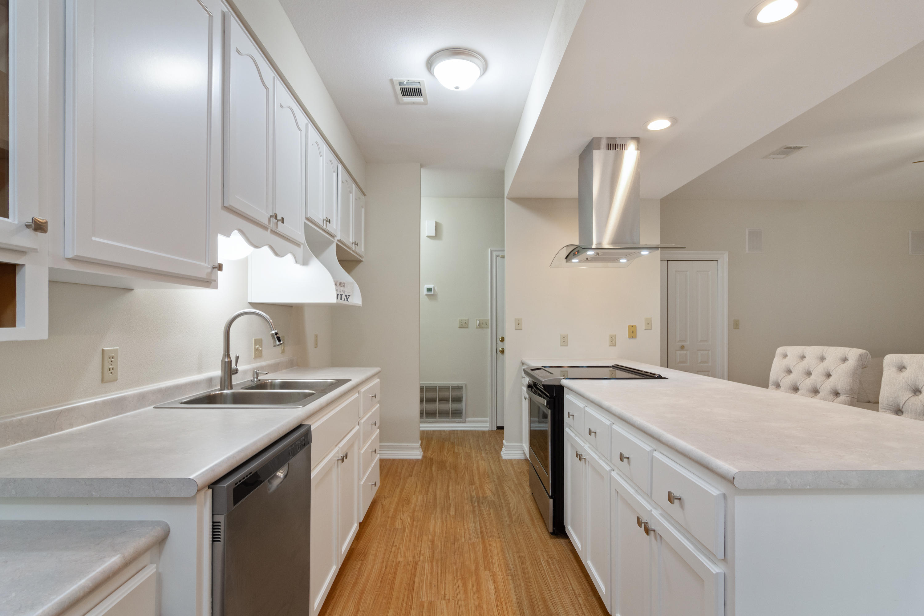 LAUREL S/D - Residential