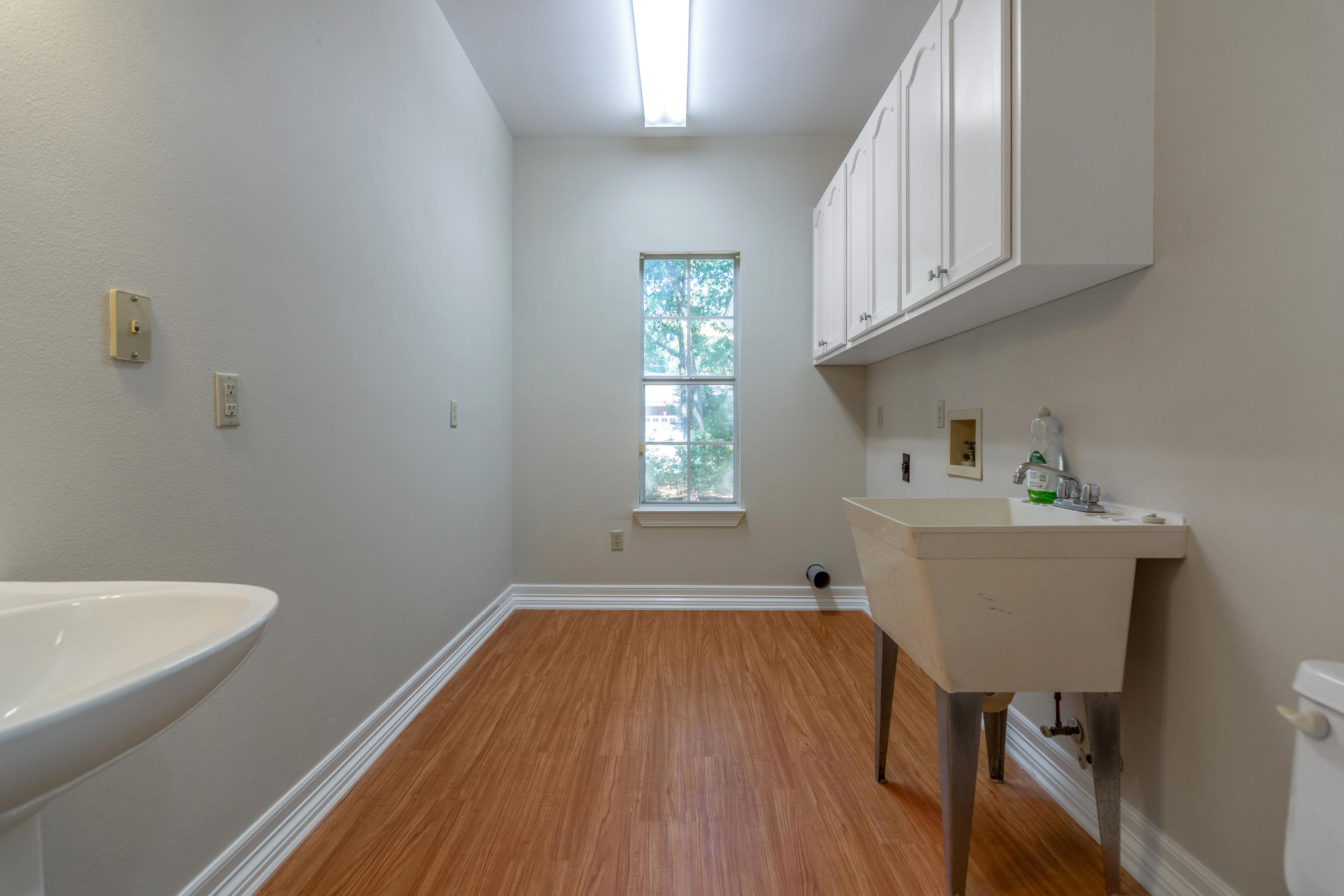 LAUREL S/D - Residential