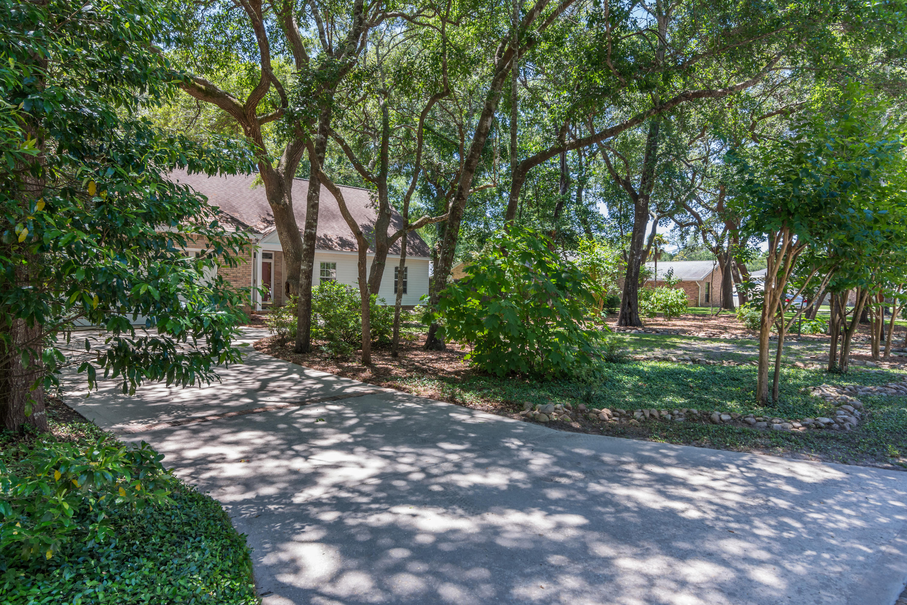 LAUREL S/D - Residential