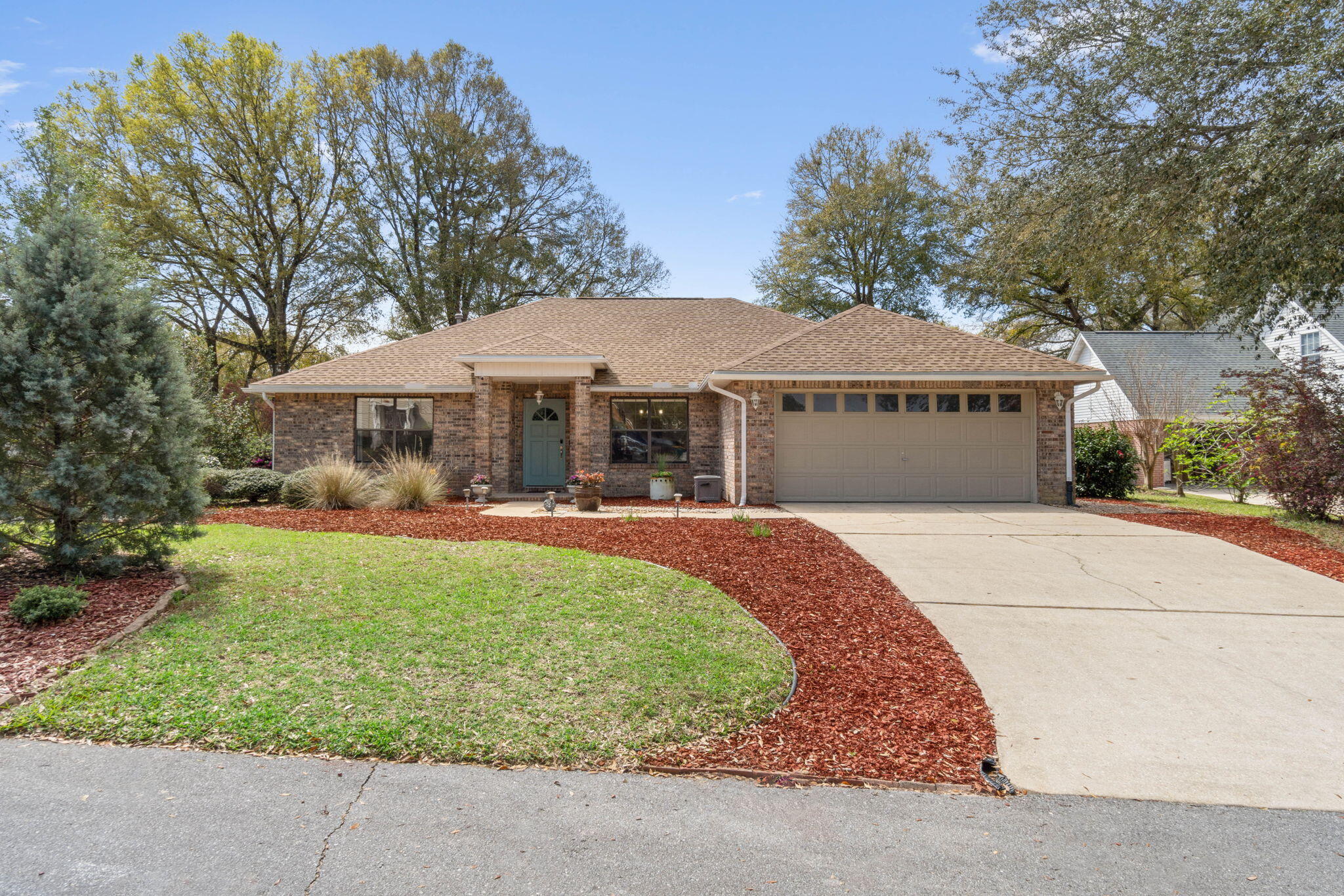 LAKESIDE EAST - Residential