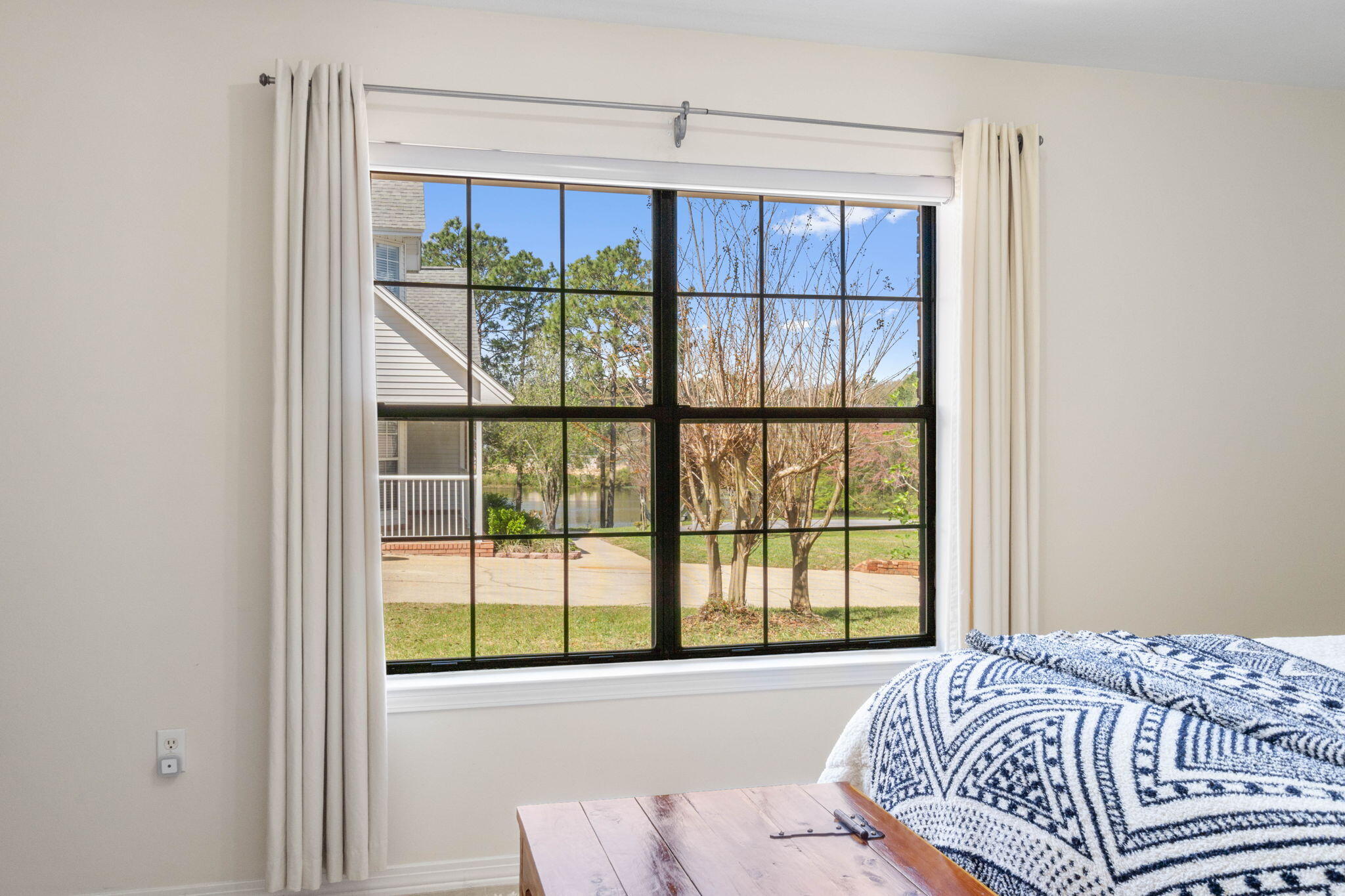 LAKESIDE EAST - Residential