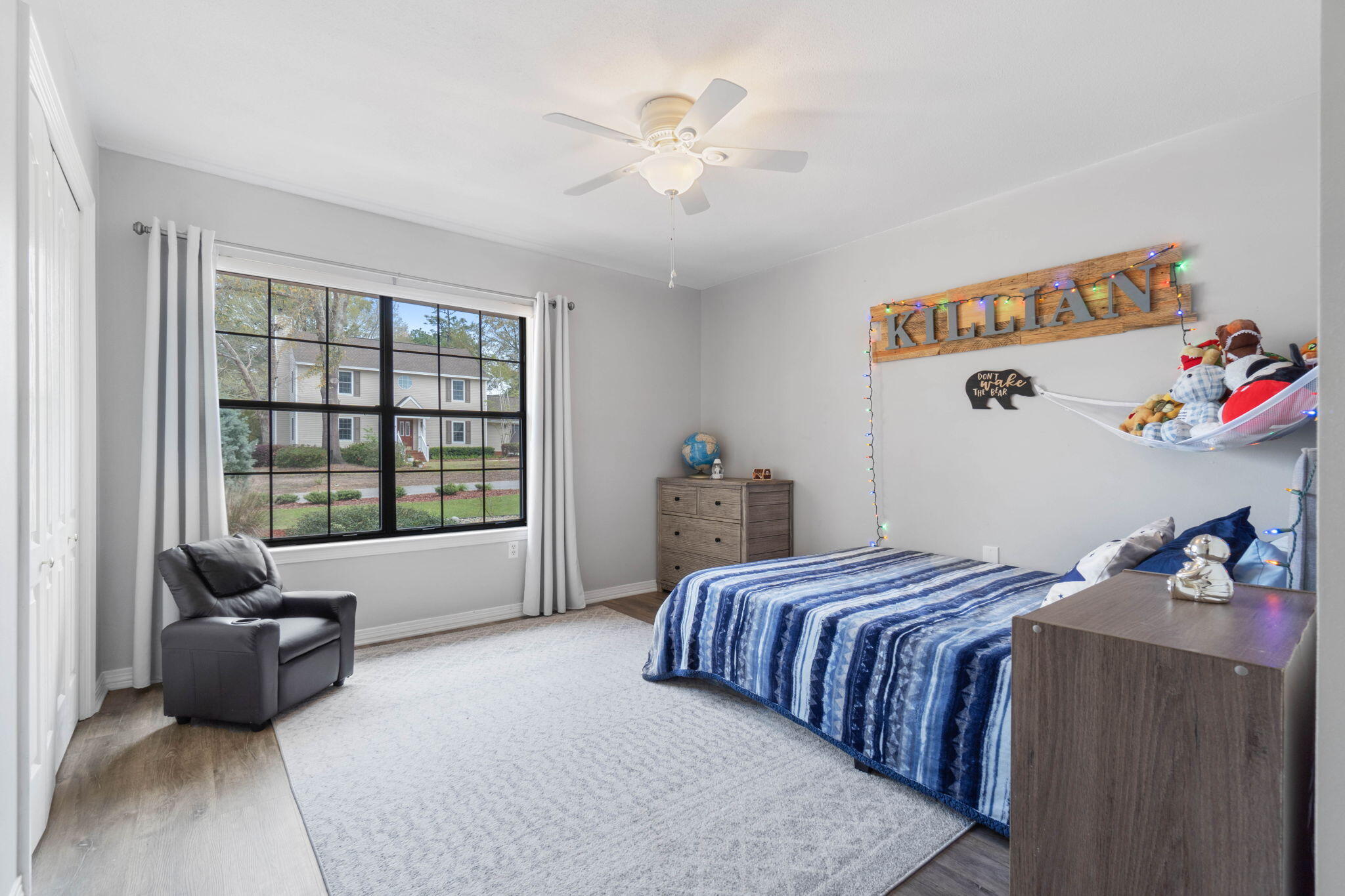 LAKESIDE EAST - Residential