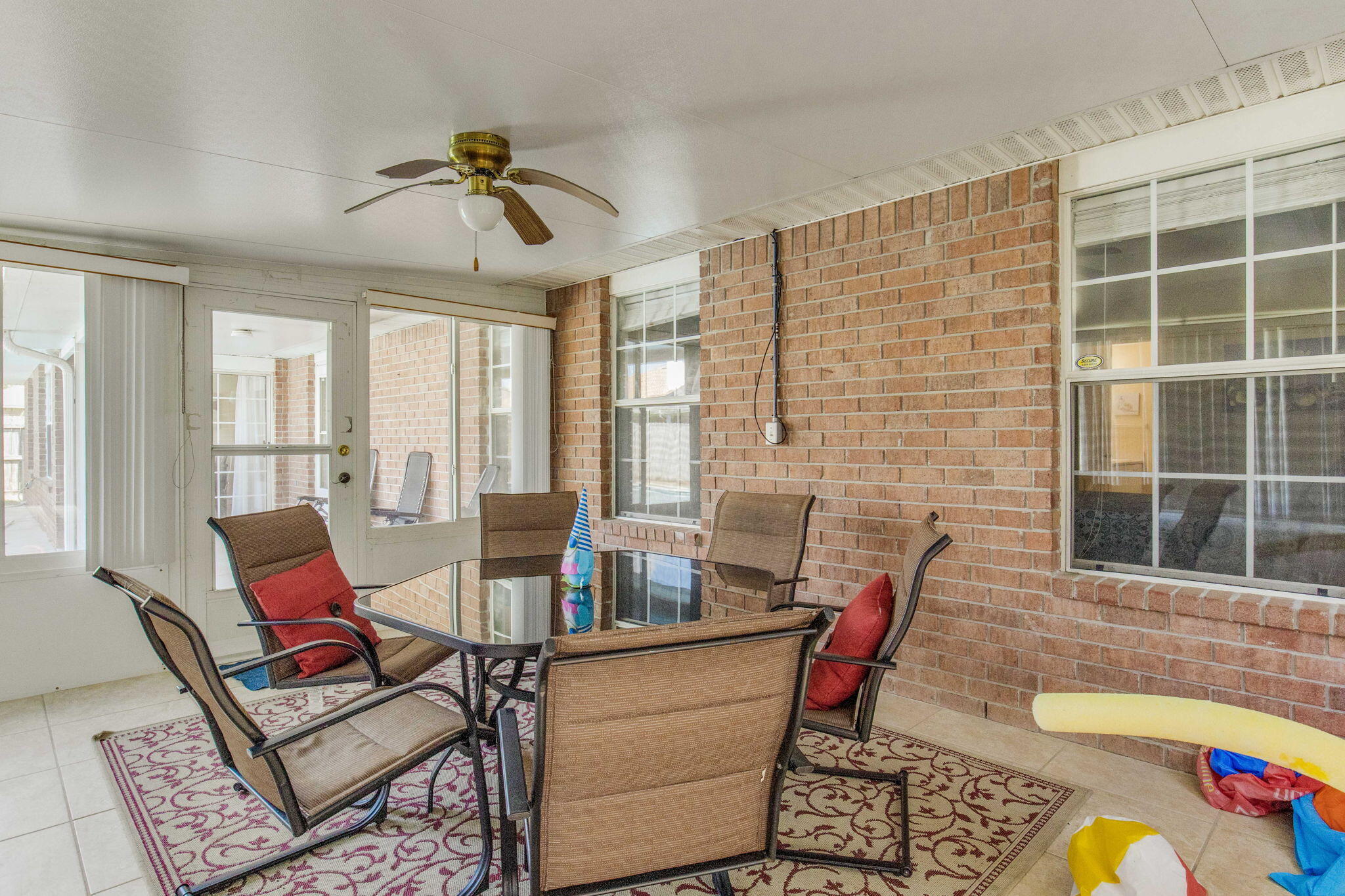 SEAGLADES NORTH - Residential