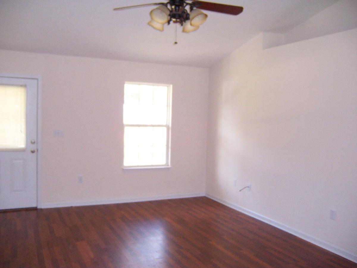 OAKWOOD HILLS UNIT 3 - Residential