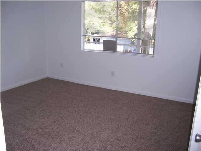 COLLEGE PARK CONDO - Residential Lease