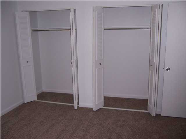 COLLEGE PARK CONDO - Residential Lease