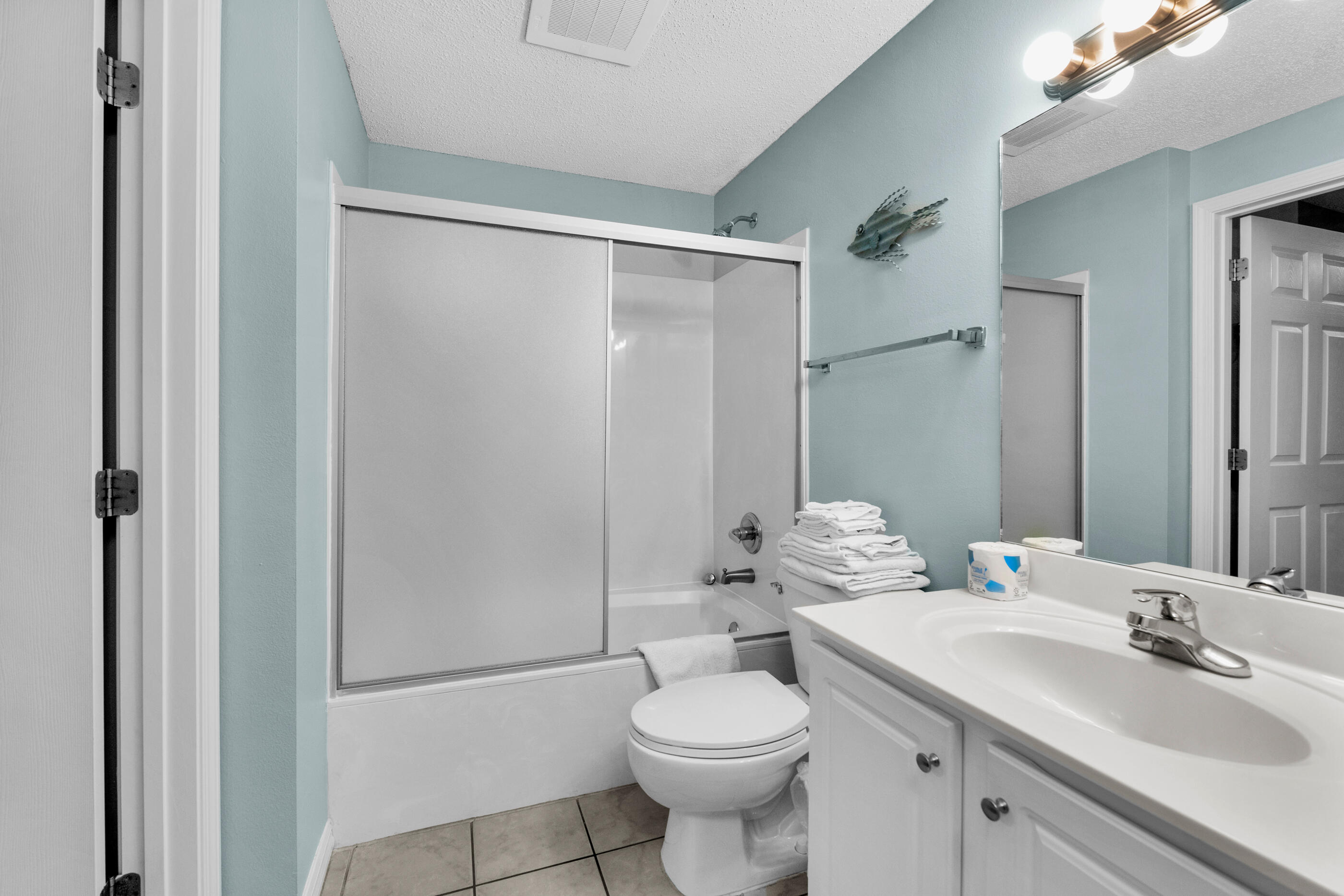 SUMMERWIND CONDOMINIUM - Residential