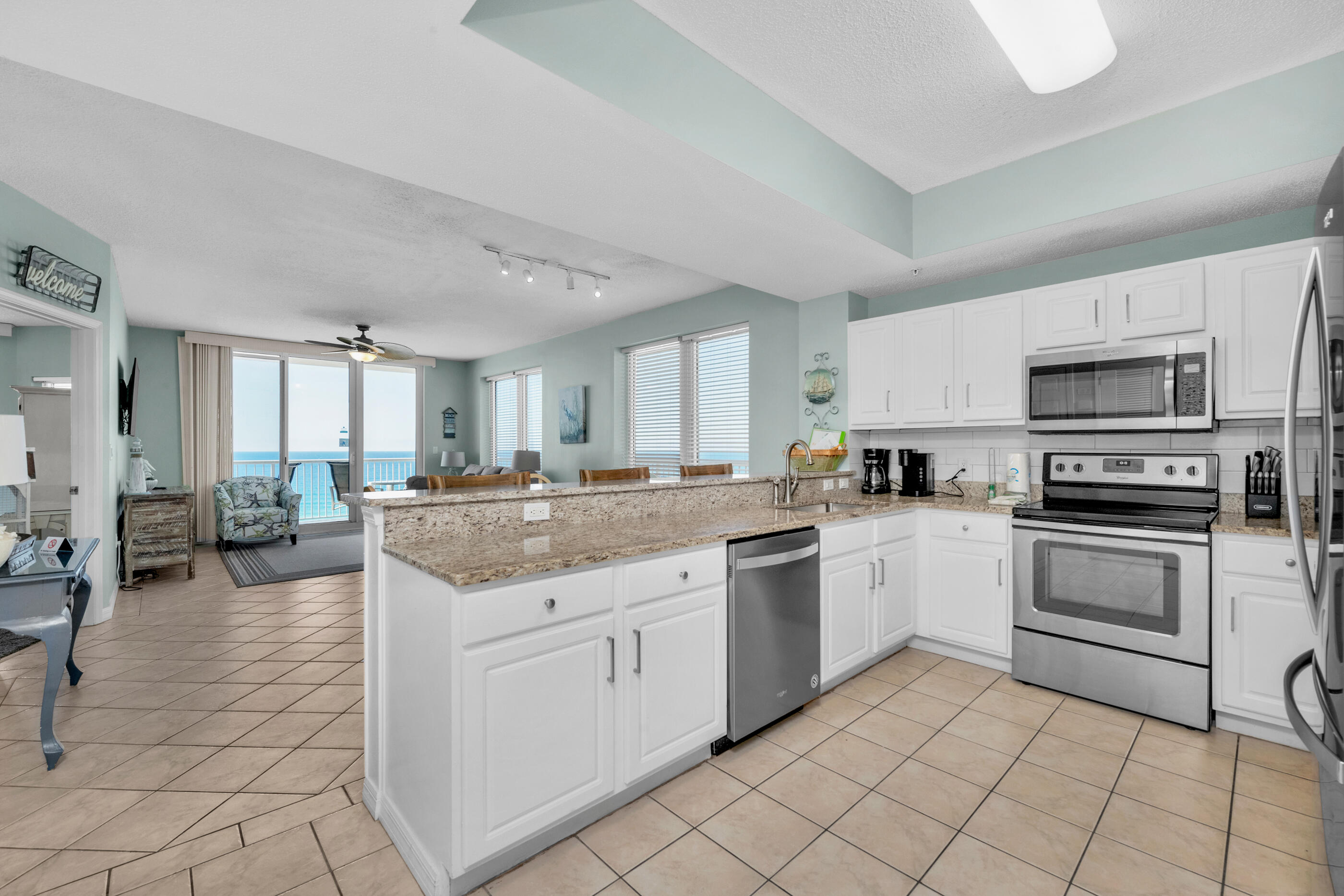 SUMMERWIND CONDOMINIUM - Residential