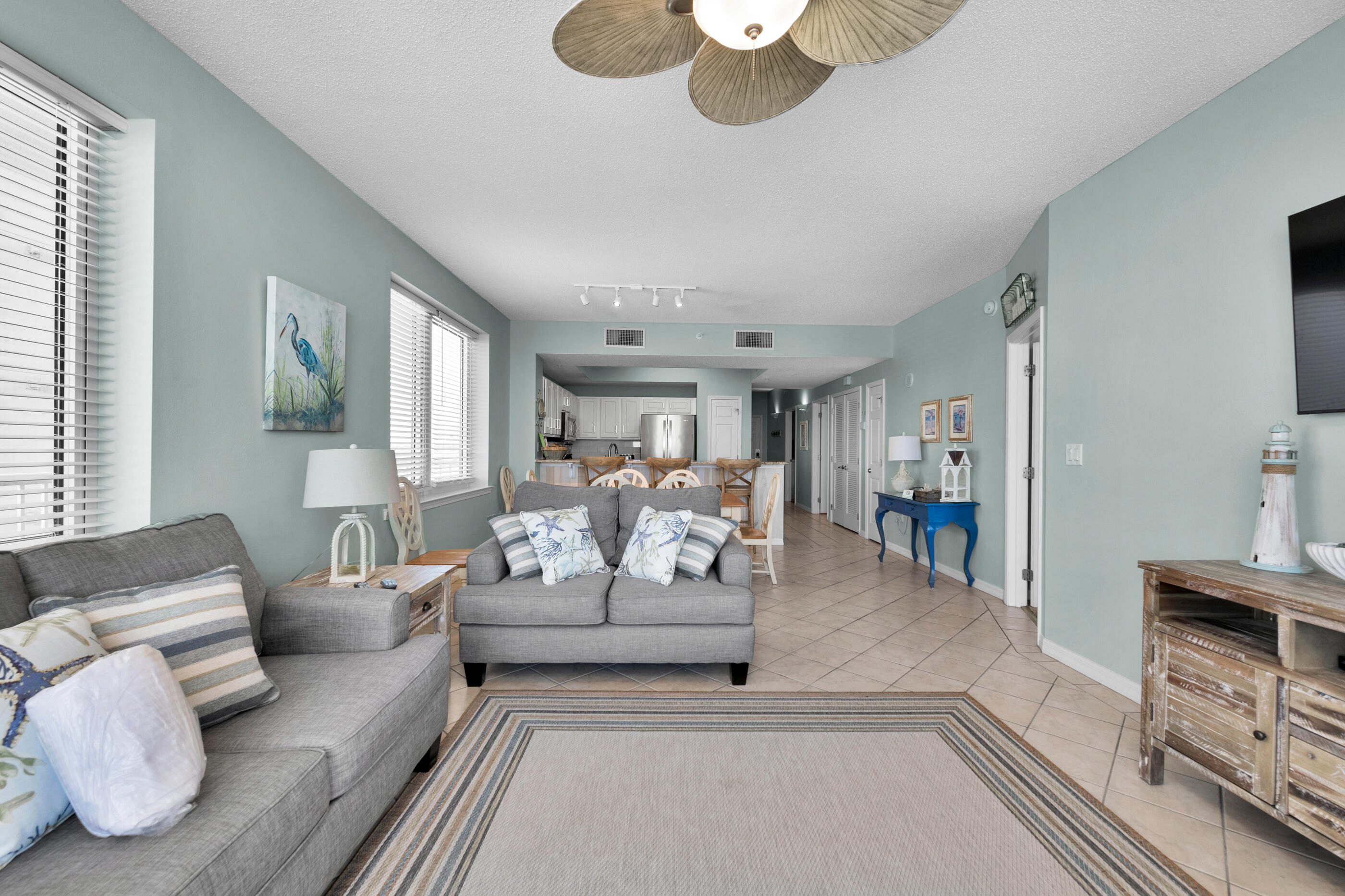 SUMMERWIND CONDOMINIUM - Residential