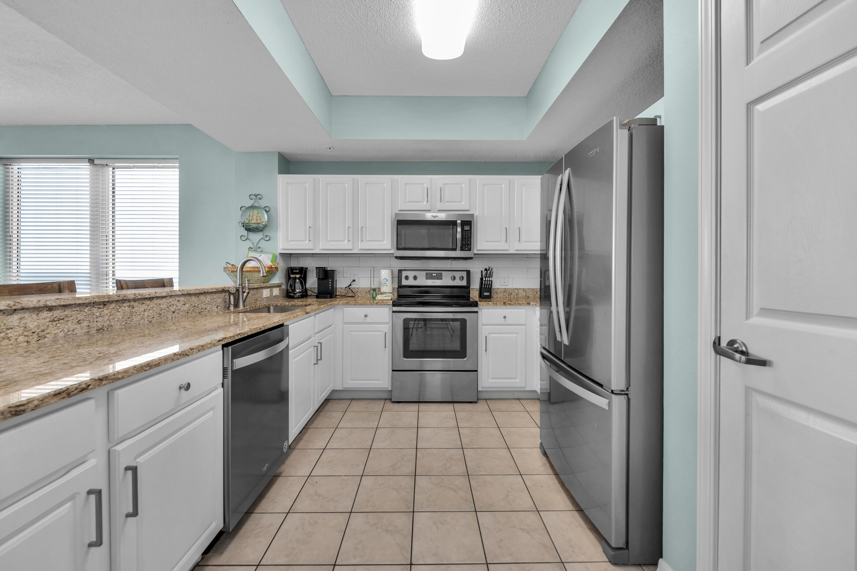 SUMMERWIND CONDOMINIUM - Residential