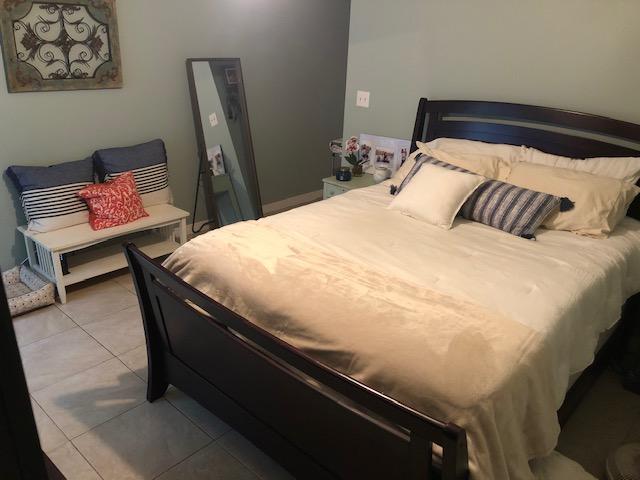 FALCON RIDGE - Residential Lease