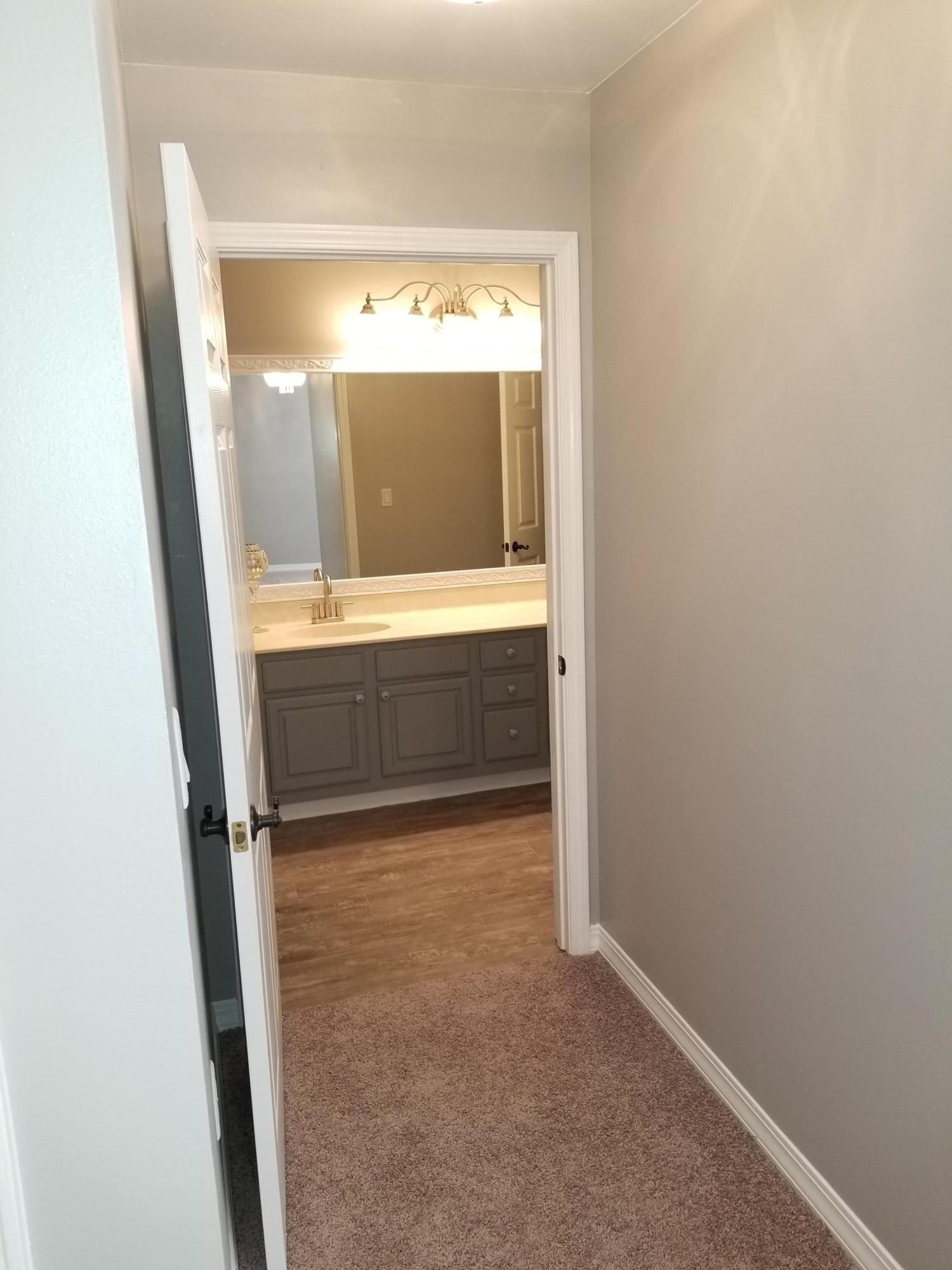 HUNTER WOODS - Residential