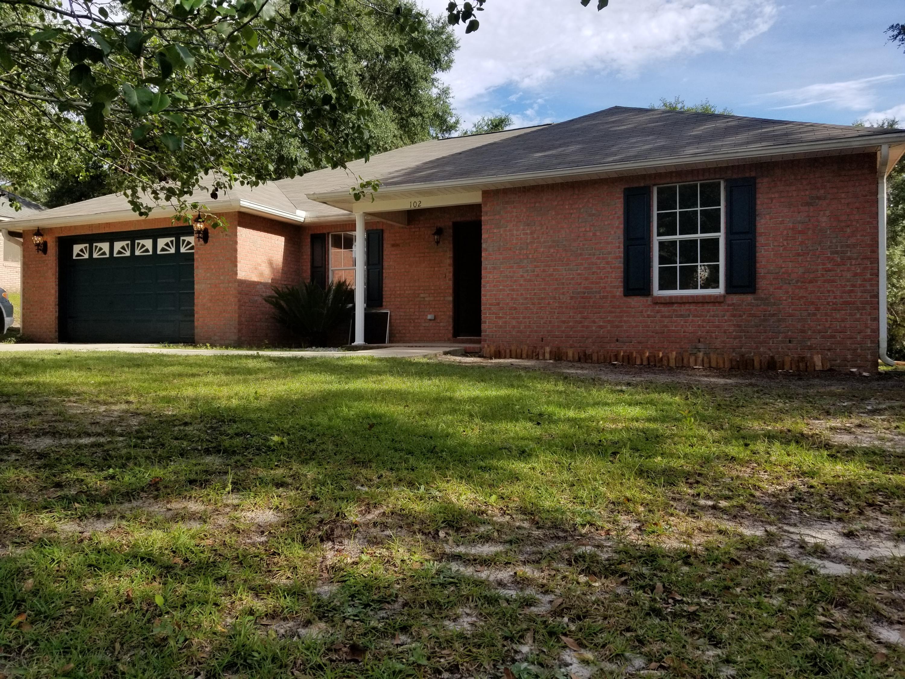 HUNTER WOODS - Residential