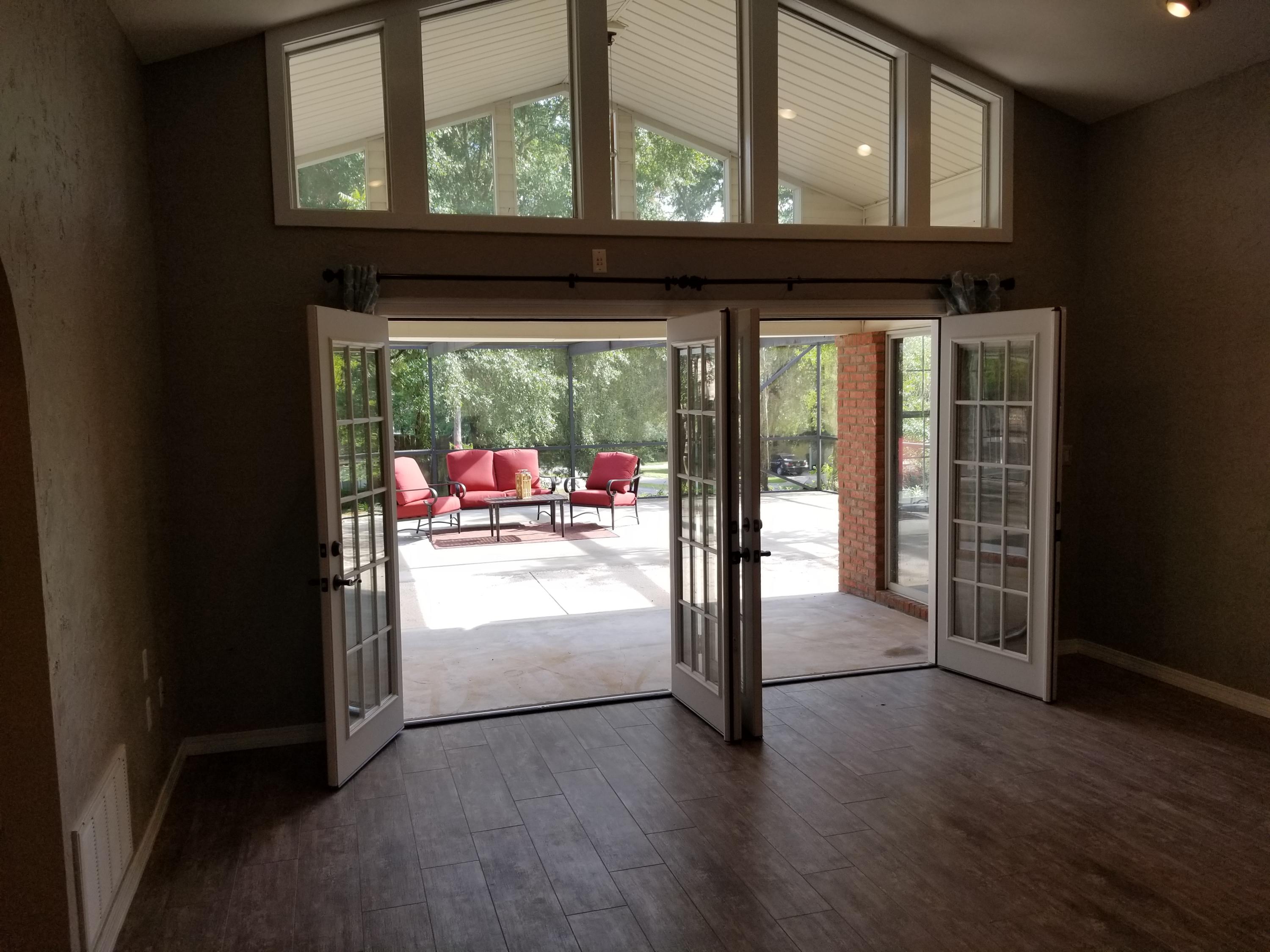 HUNTER WOODS - Residential