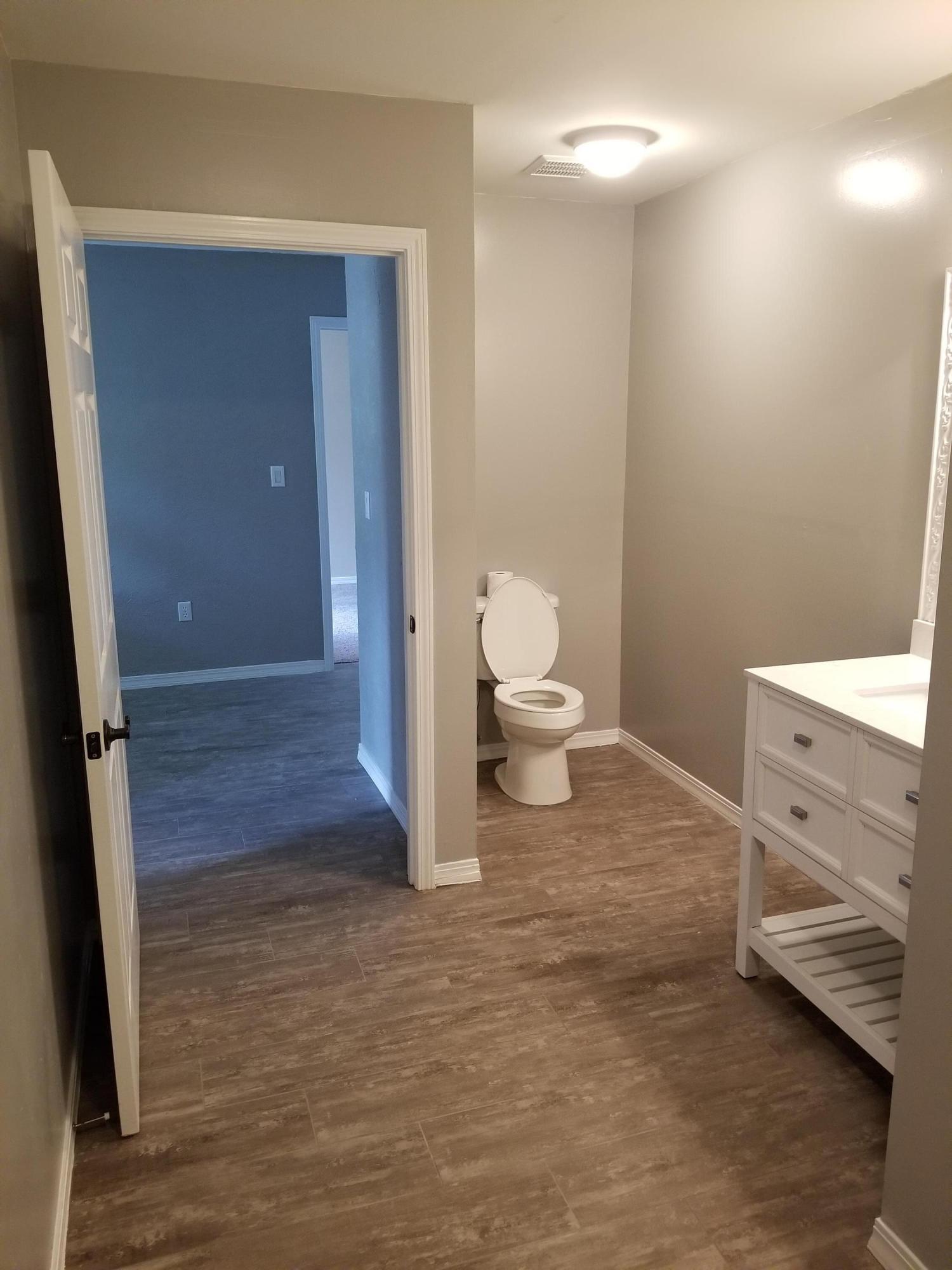 HUNTER WOODS - Residential