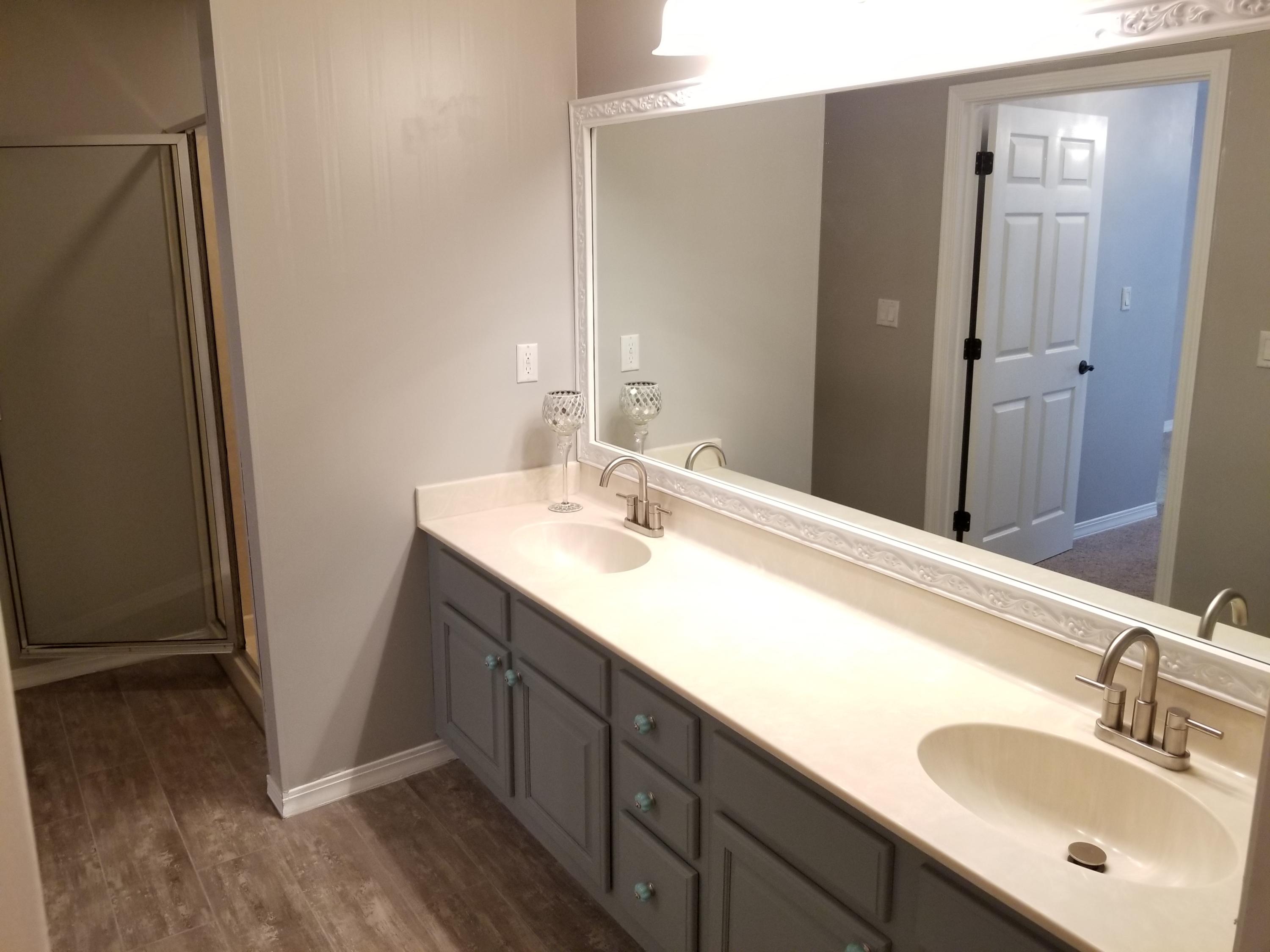 HUNTER WOODS - Residential
