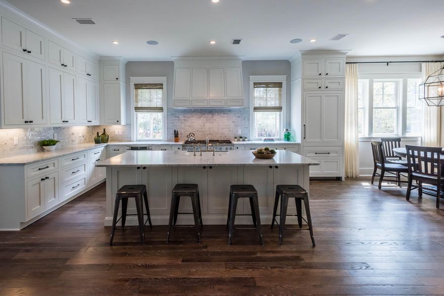 Beautiful craftsman style WaterColor Cottage in Phase II with a pool. Home was drawn by TS Adams Studio and built by Gallion Construction. Colors, lighting and plumbing fixtures selected by local designer. Truly a must-see. Home is offered furnished and turn-key on the WaterColor rental program.