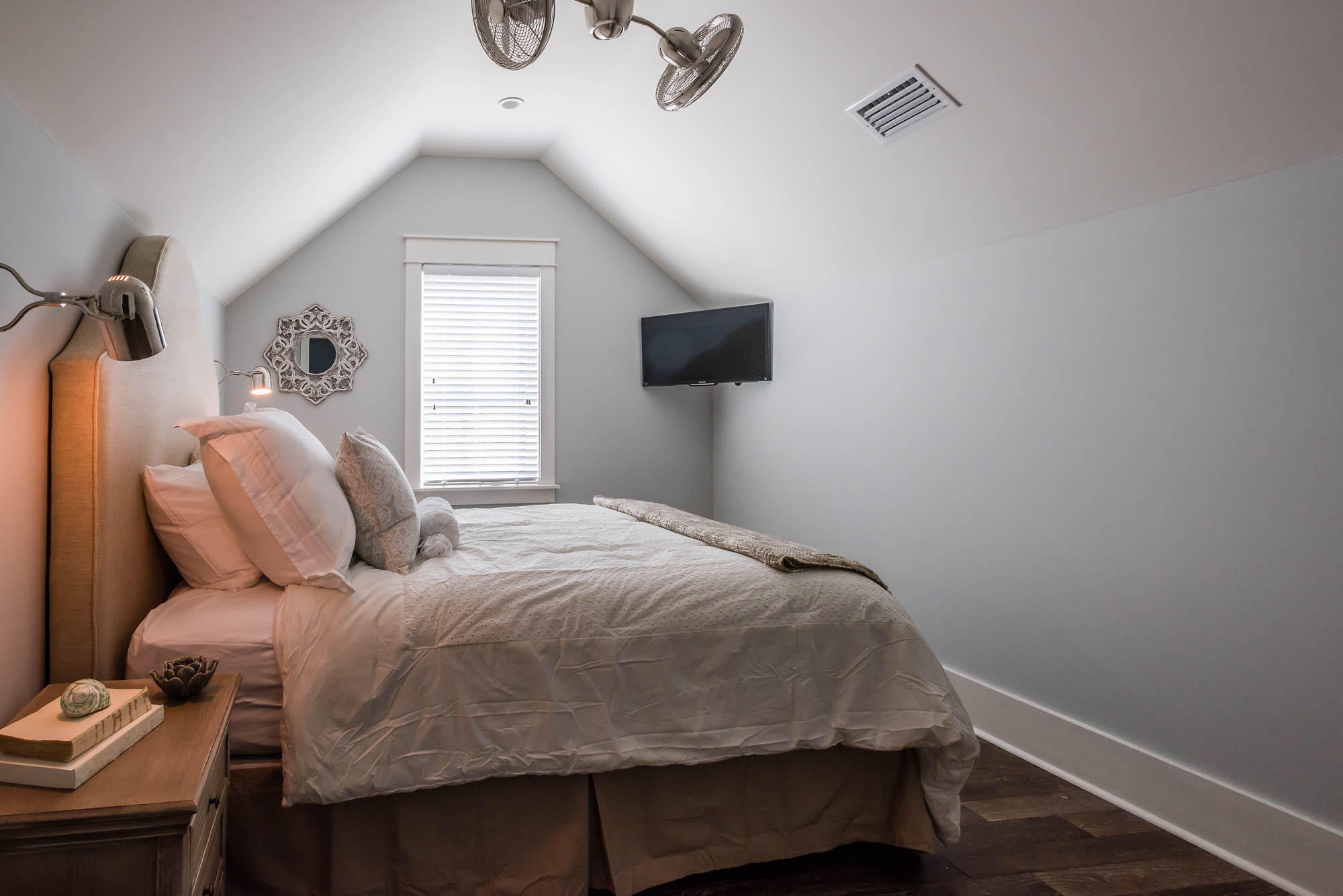 WATERCOLOR - Residential