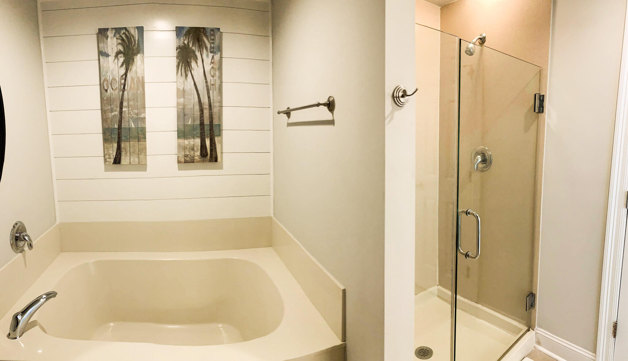 BOARDWALK CONDO - Residential