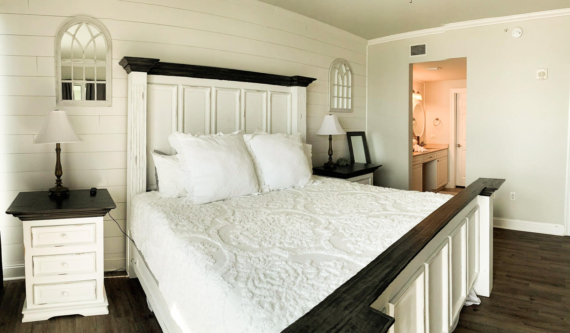 BOARDWALK CONDO - Residential