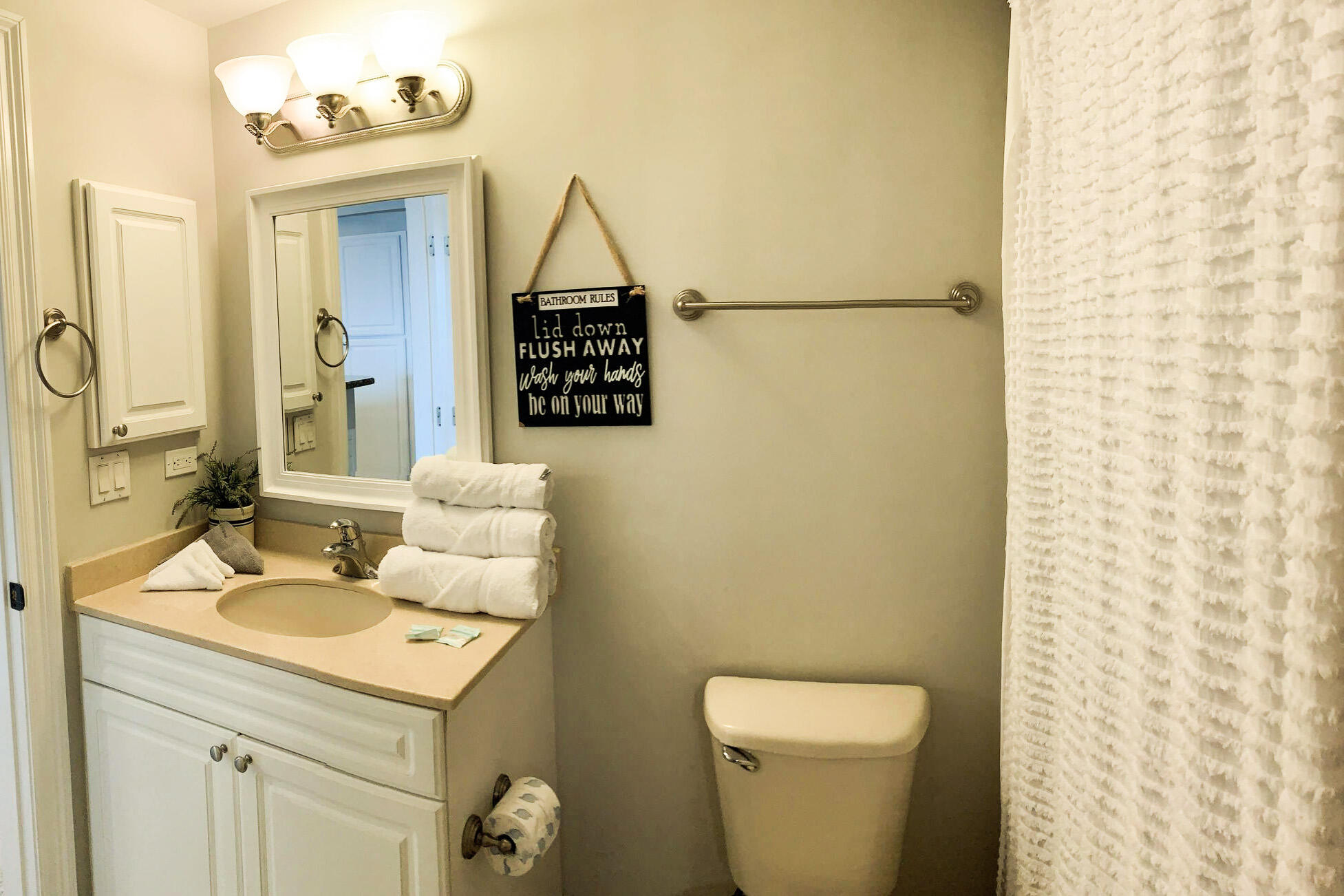 BOARDWALK CONDO - Residential