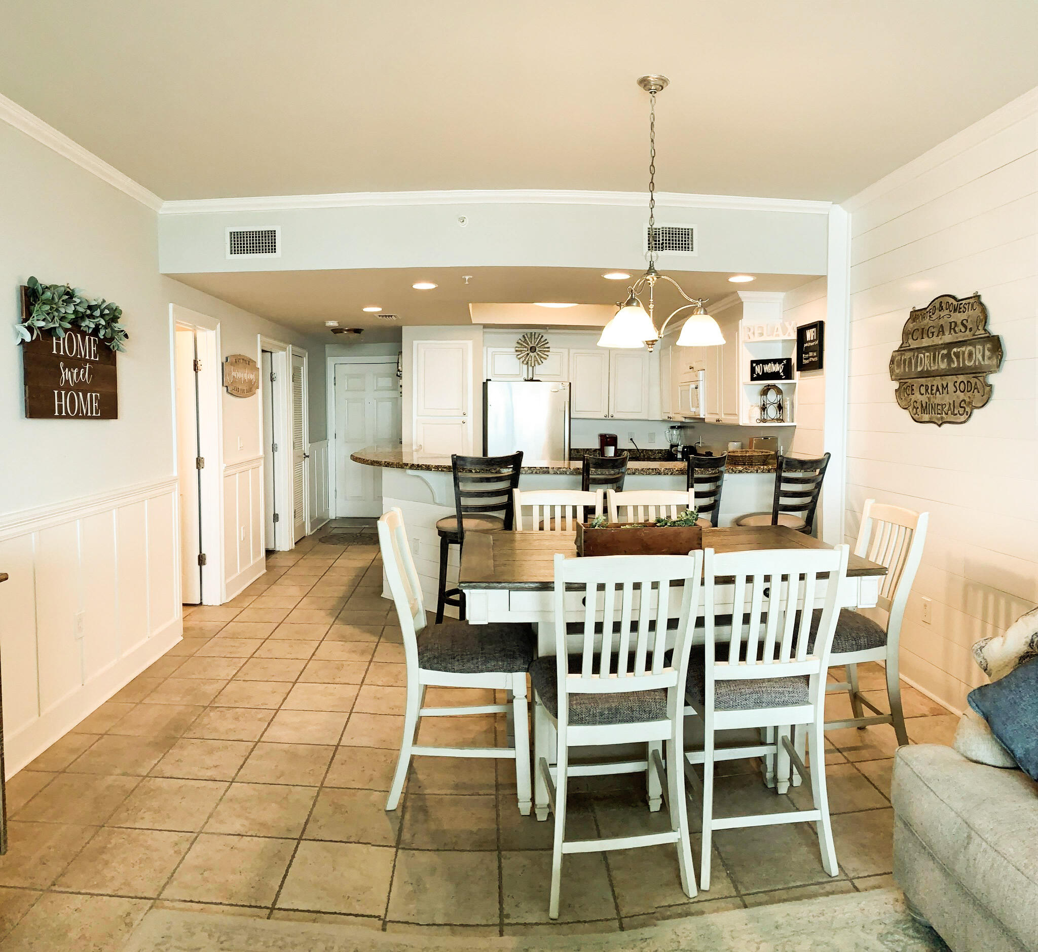 BOARDWALK CONDO - Residential