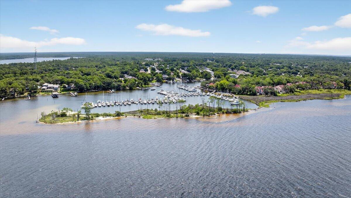 BAHIA VISTA - Residential