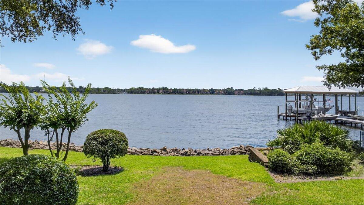 BAHIA VISTA - Residential