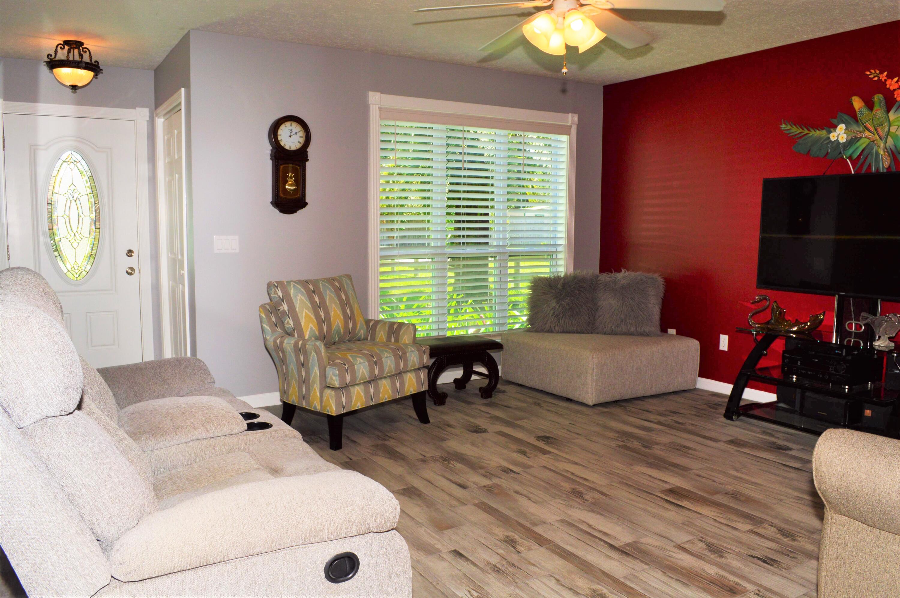 Hutchison's 2nd Add - Residential