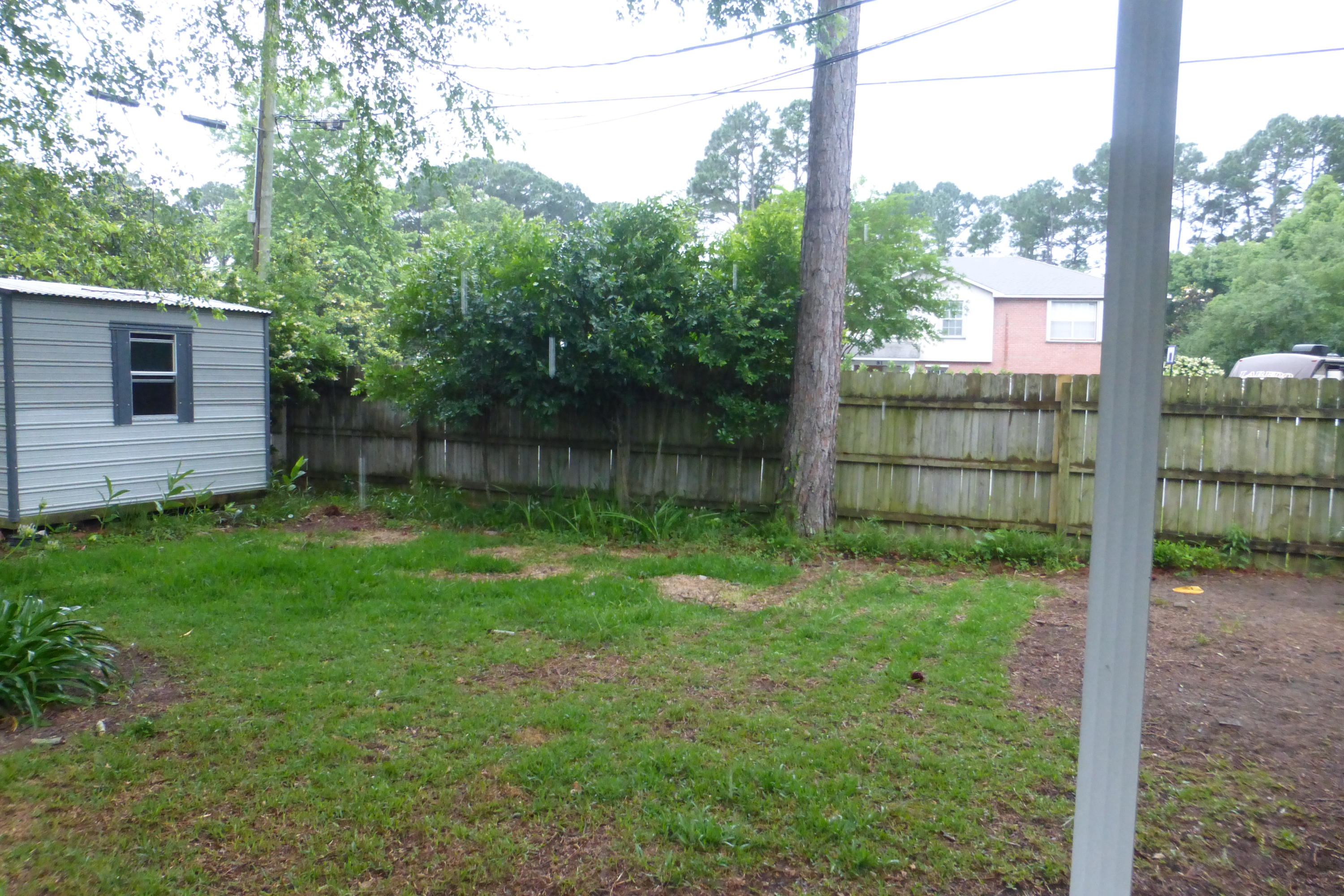 BAY MANOR - Residential