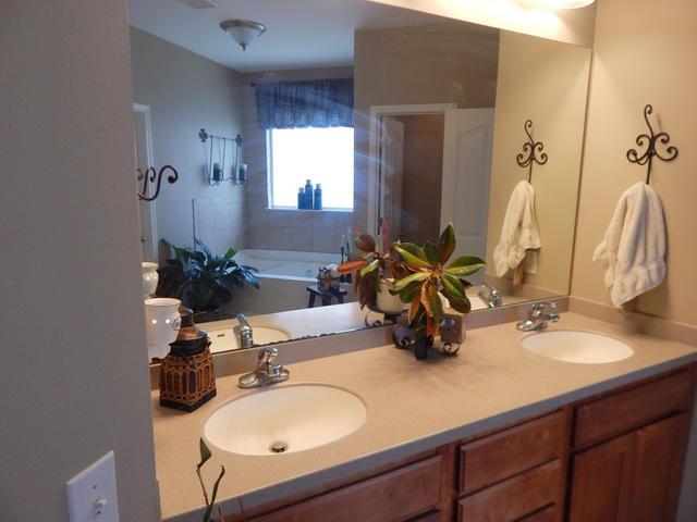 ROLLING RIDGE S/D - Residential