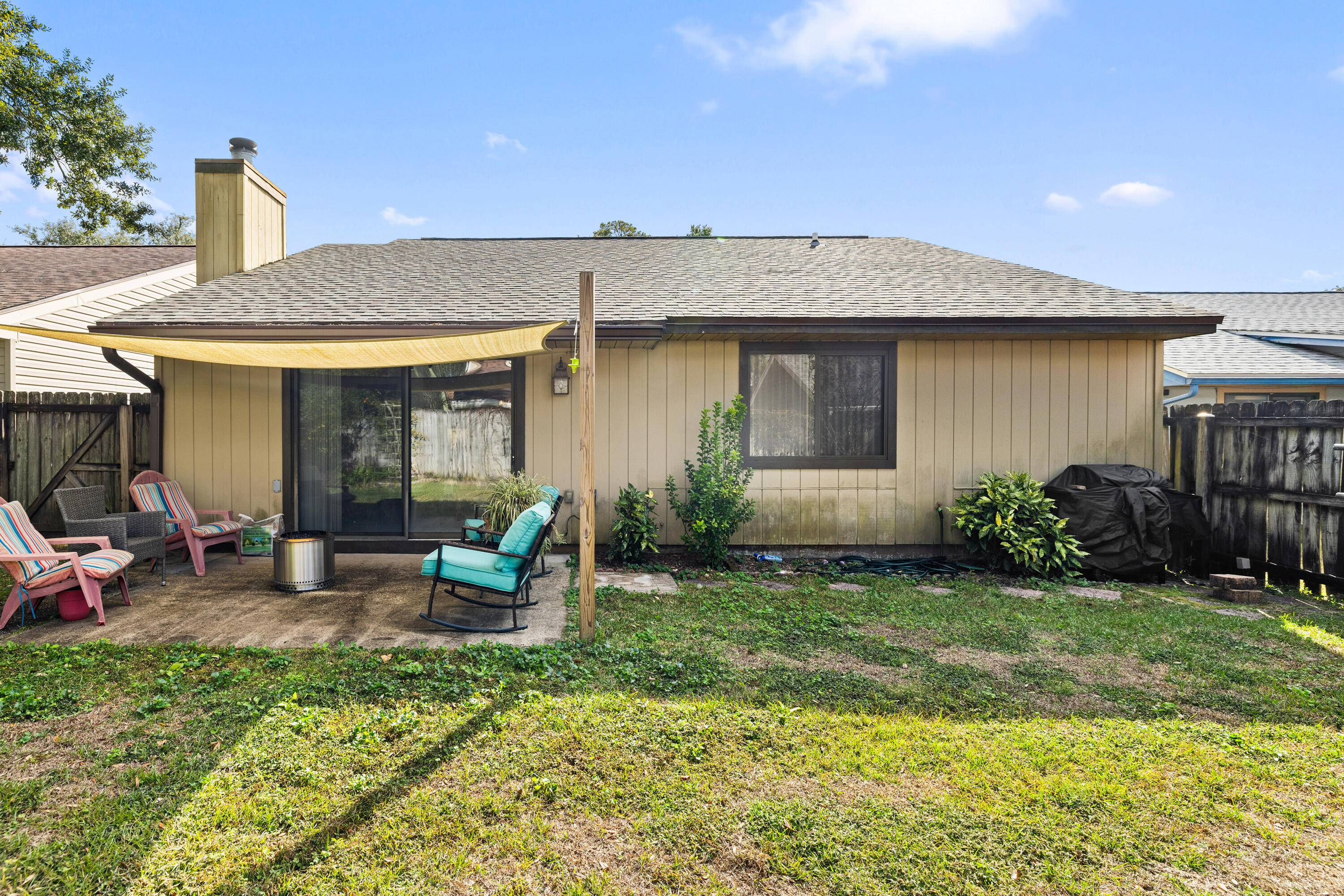 CEDAR RIDGE PH 4 - Residential Lease