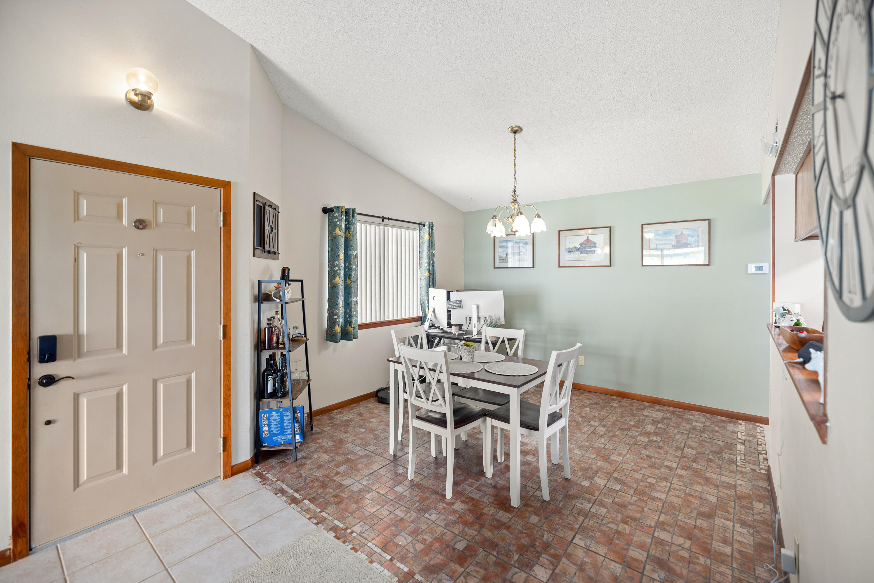 CEDAR RIDGE PH 4 - Residential Lease