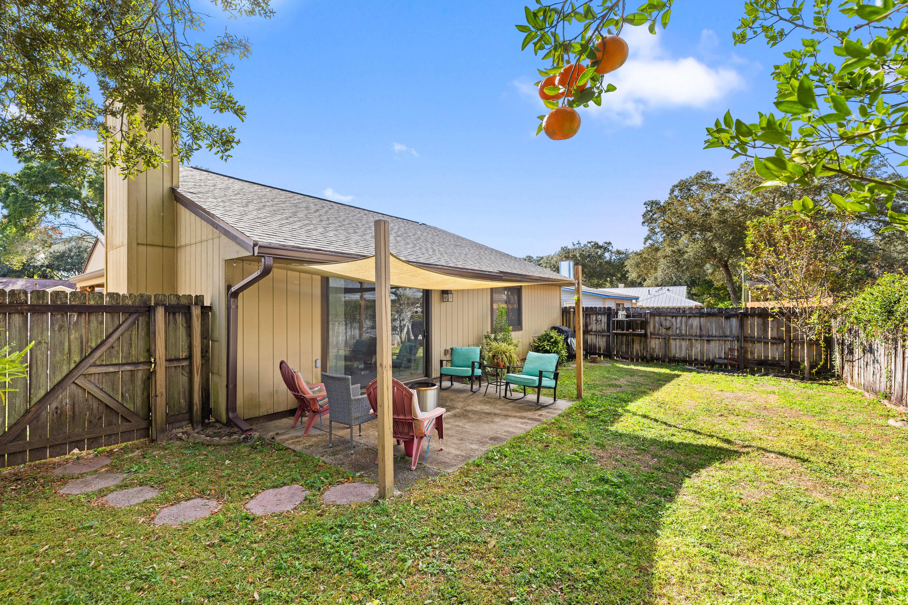 CEDAR RIDGE PH 4 - Residential Lease