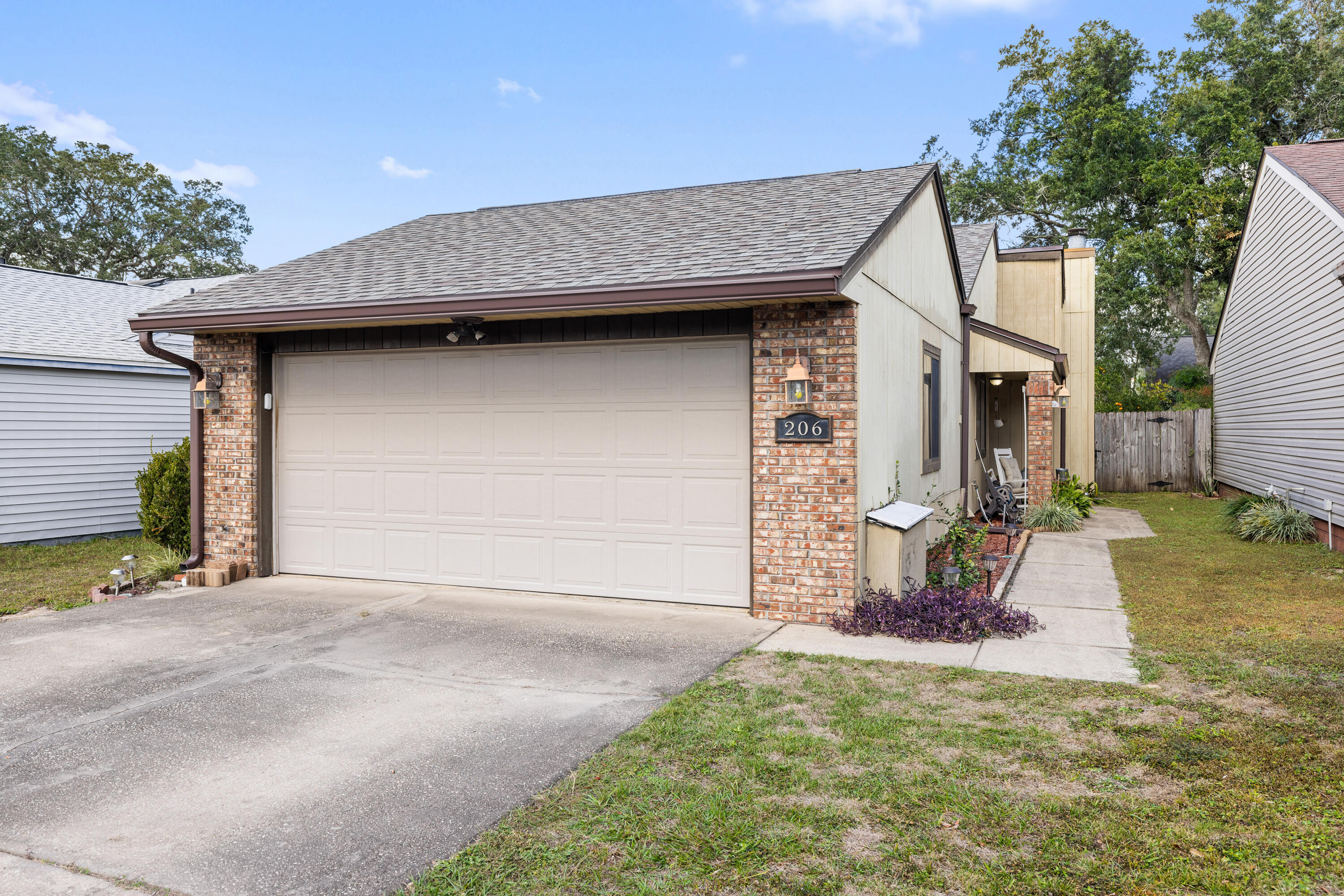 CEDAR RIDGE PH 4 - Residential Lease