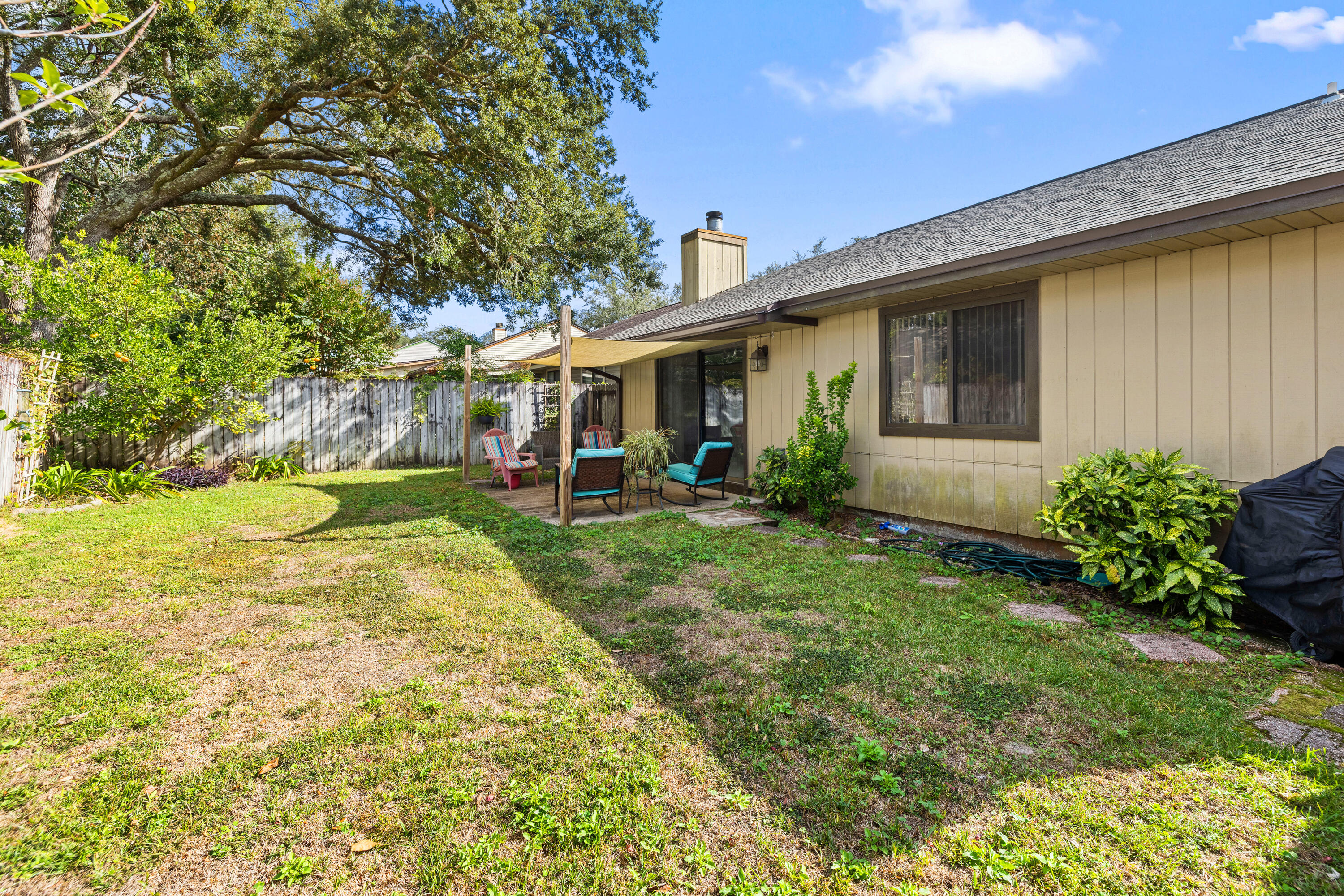 CEDAR RIDGE PH 4 - Residential Lease