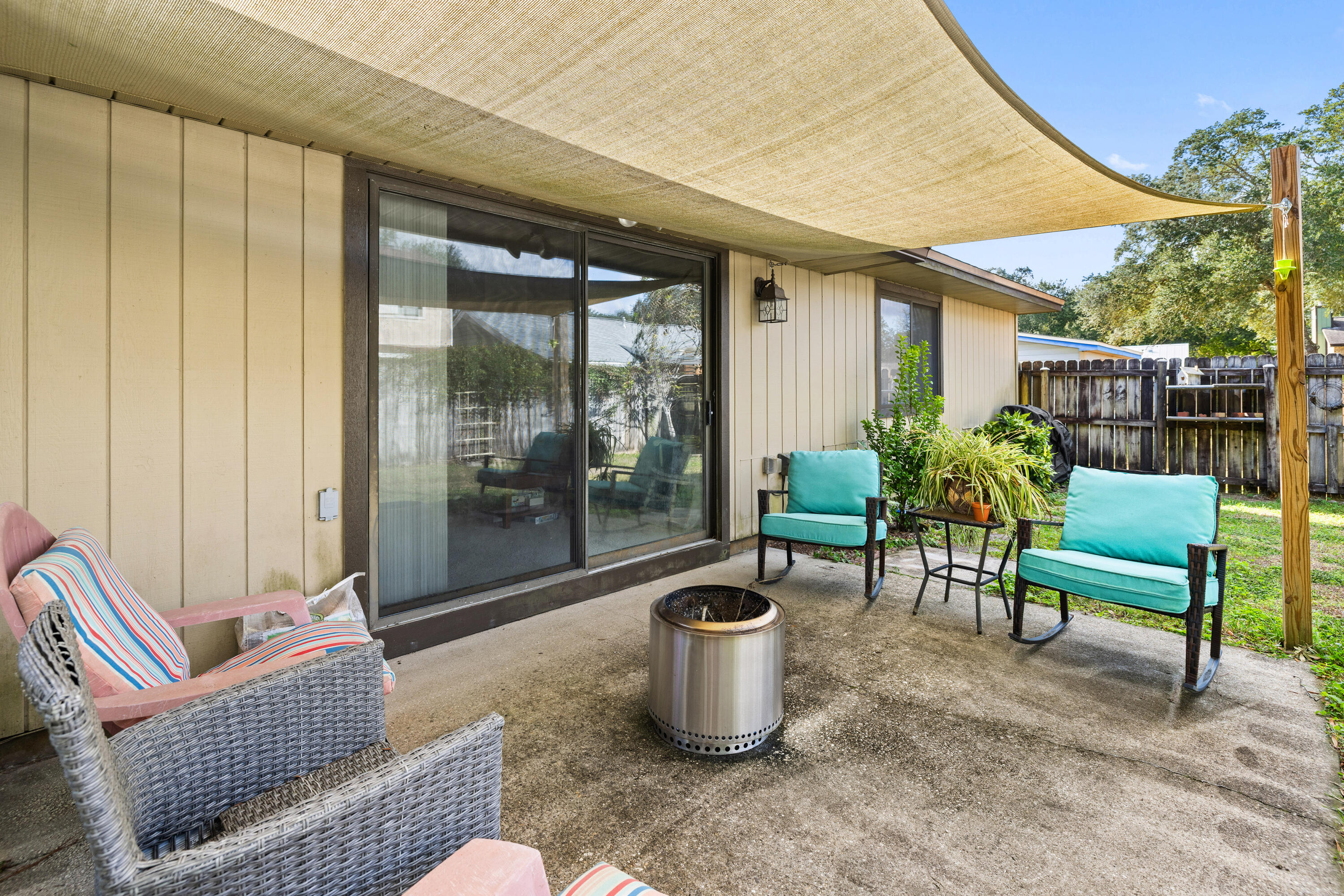 CEDAR RIDGE PH 4 - Residential Lease