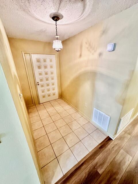 DONCASTER WOODS - Residential