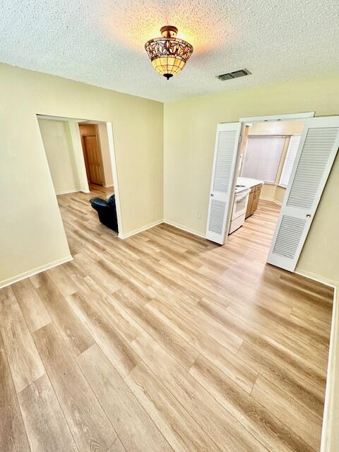 DONCASTER WOODS - Residential