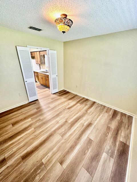 DONCASTER WOODS - Residential