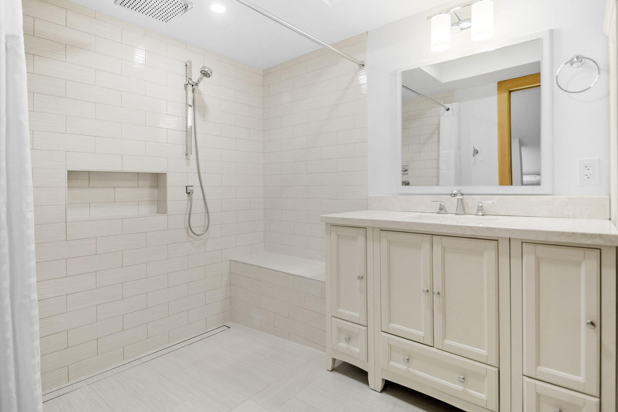 VILLA SEGUNDA - Residential