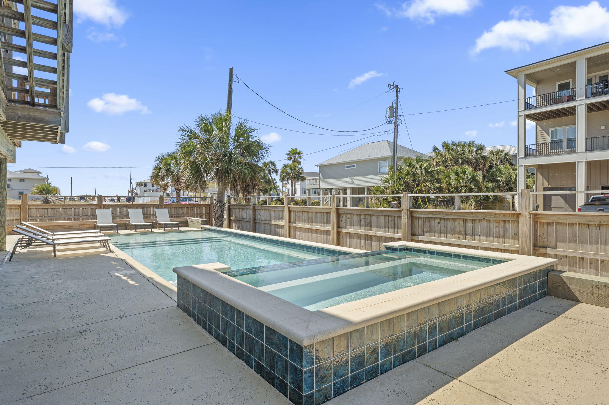 VILLA SEGUNDA - Residential