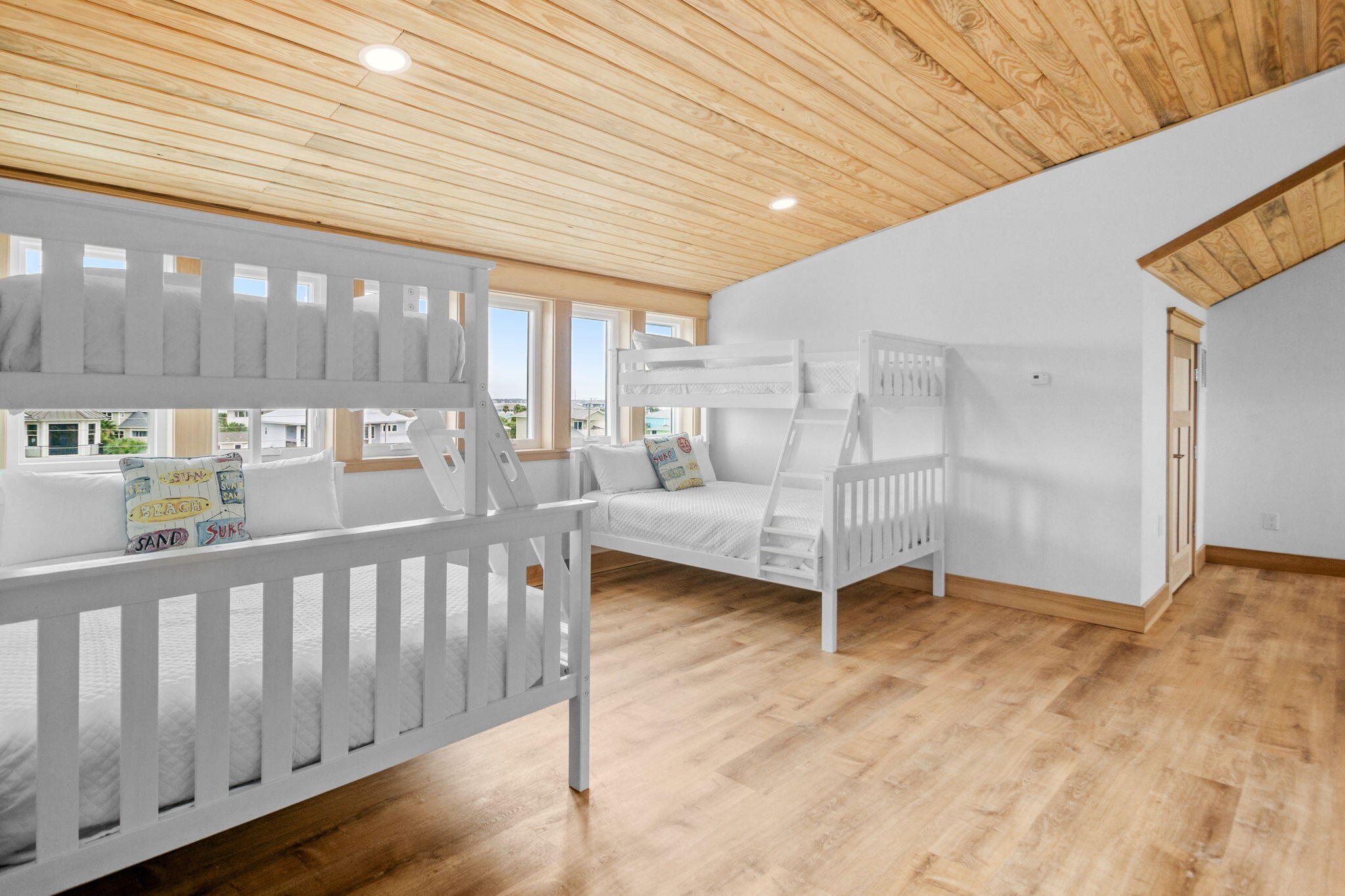 VILLA SEGUNDA - Residential