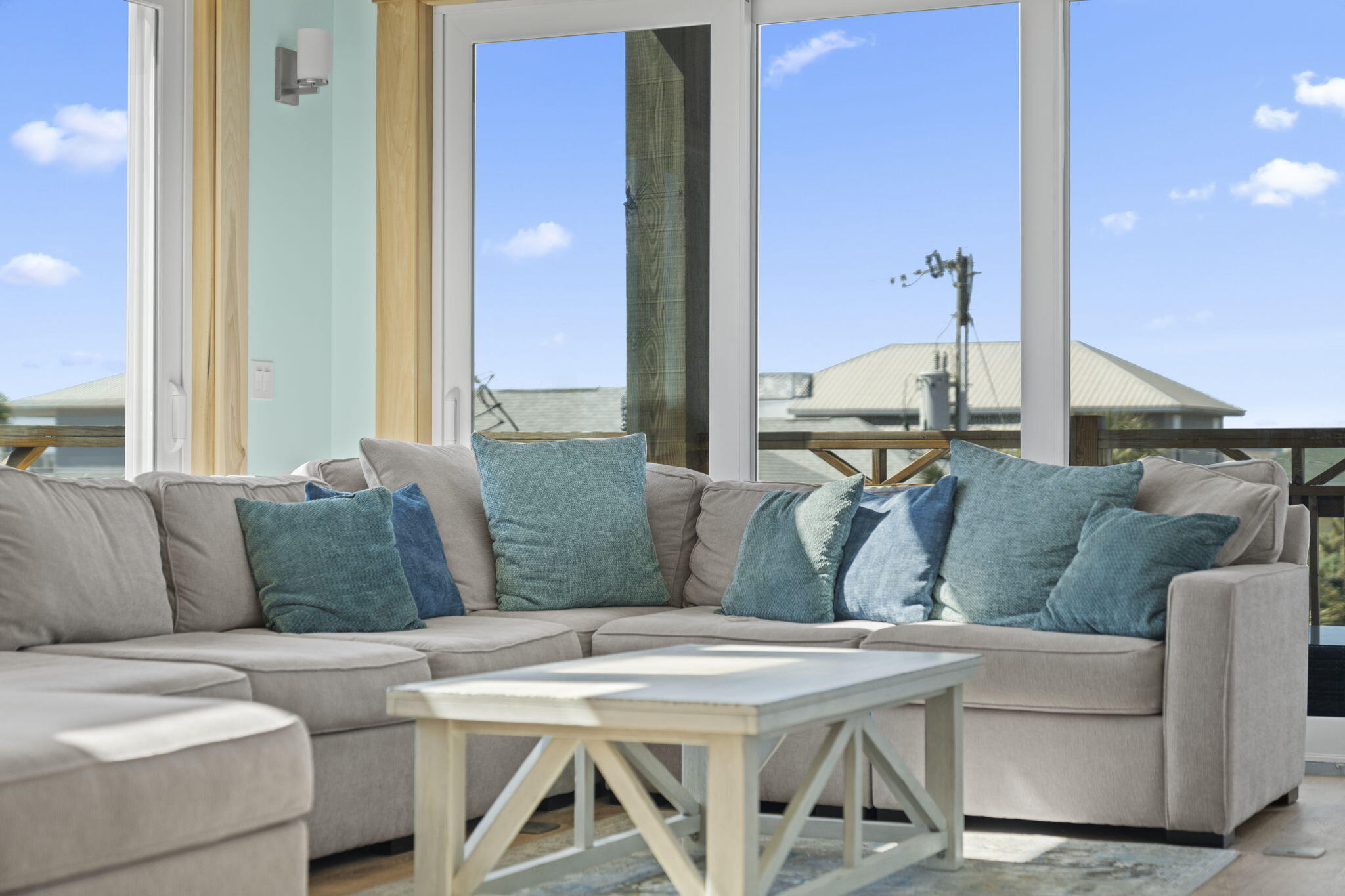 VILLA SEGUNDA - Residential